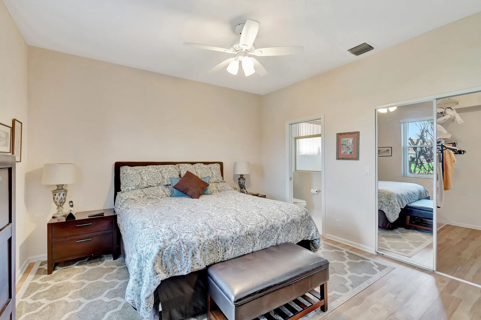 Property Slideshow image 31 of 98 | 5803 island reach ln, Boynton Beach, FL, 33437