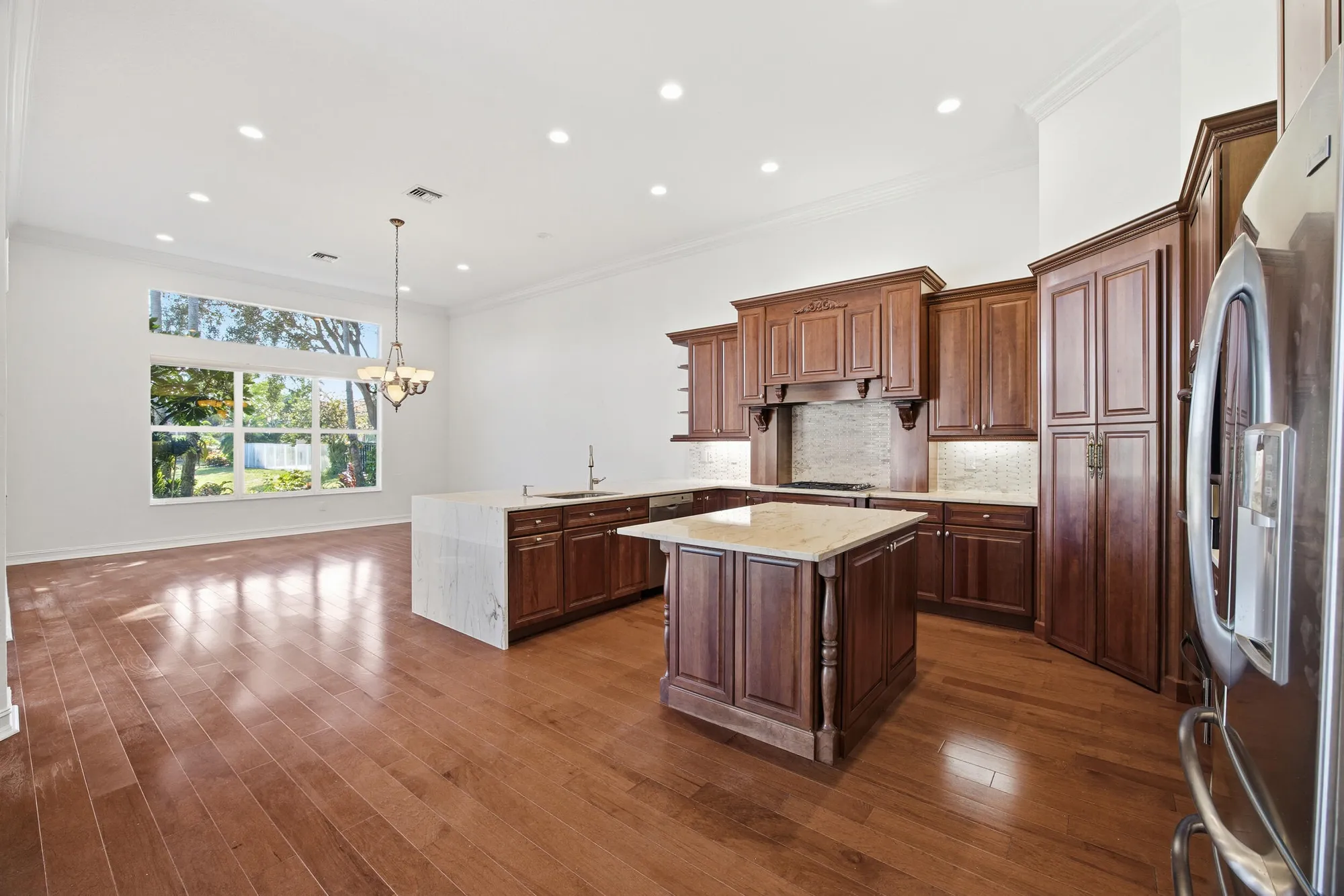 Property Slideshow image 11 of 61 | 7071 corning cir, Boynton Beach, FL, 33437