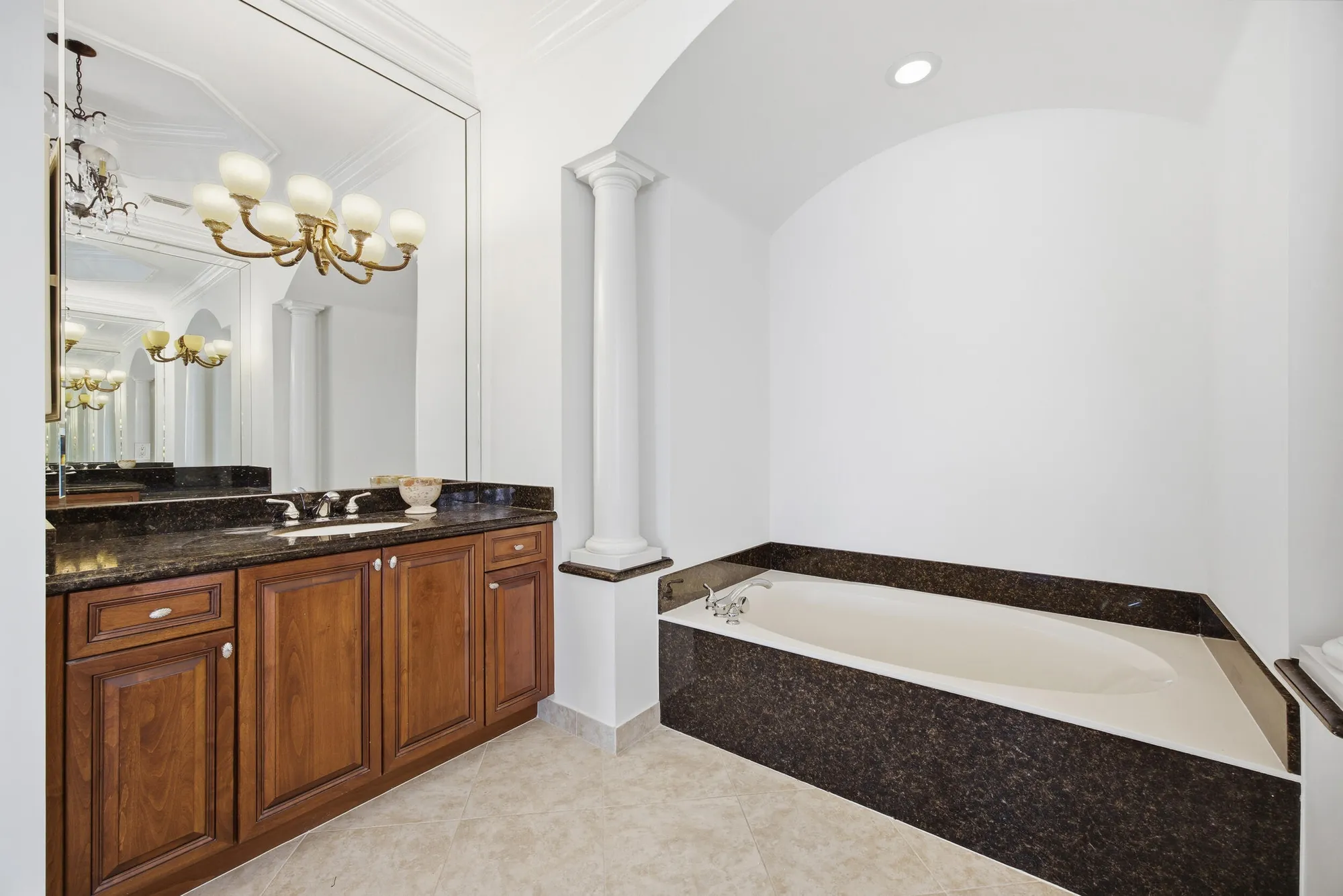 Property Slideshow image 27 of 61 | 7071 corning cir, Boynton Beach, FL, 33437