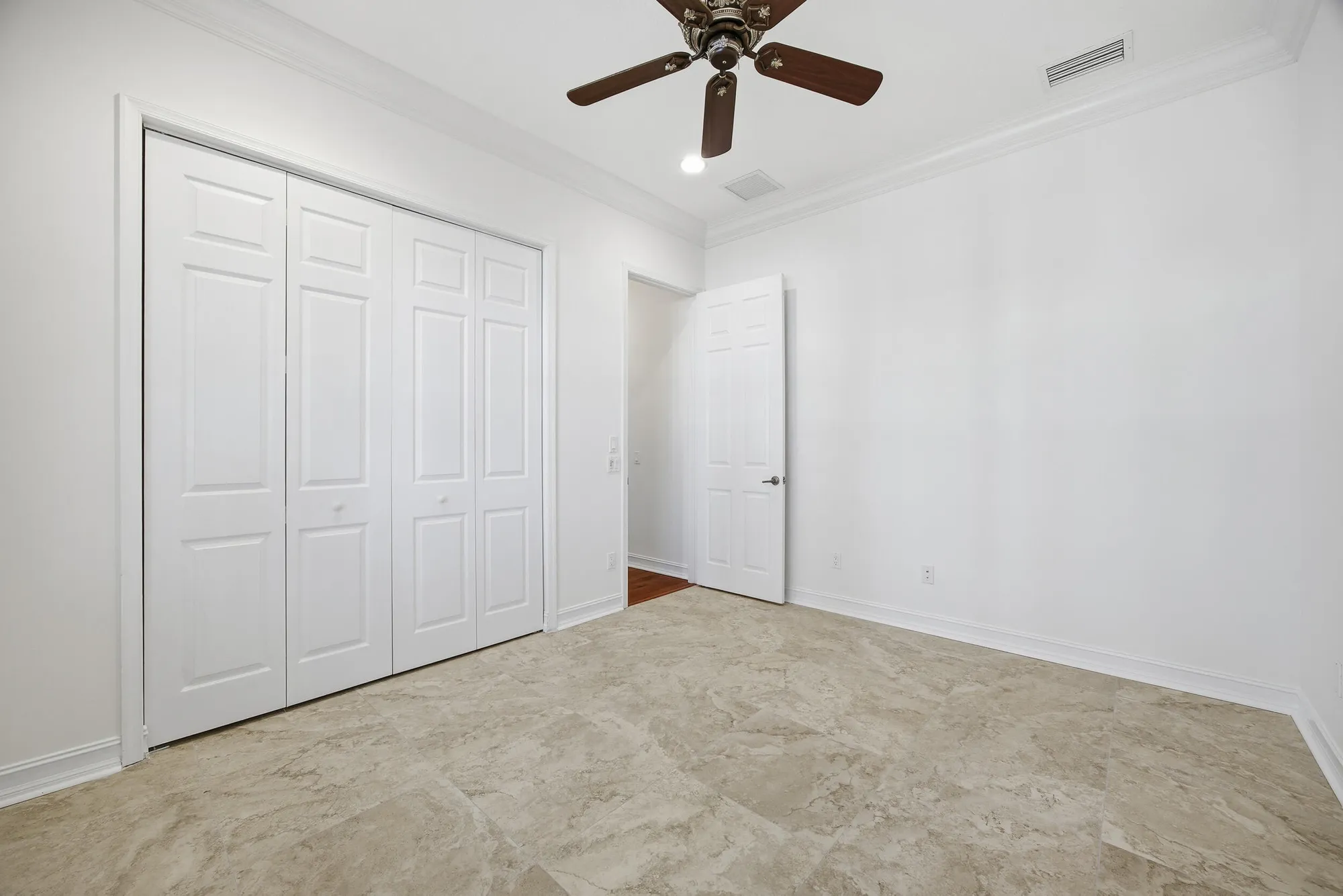 Property Slideshow image 36 of 61 | 7071 corning cir, Boynton Beach, FL, 33437