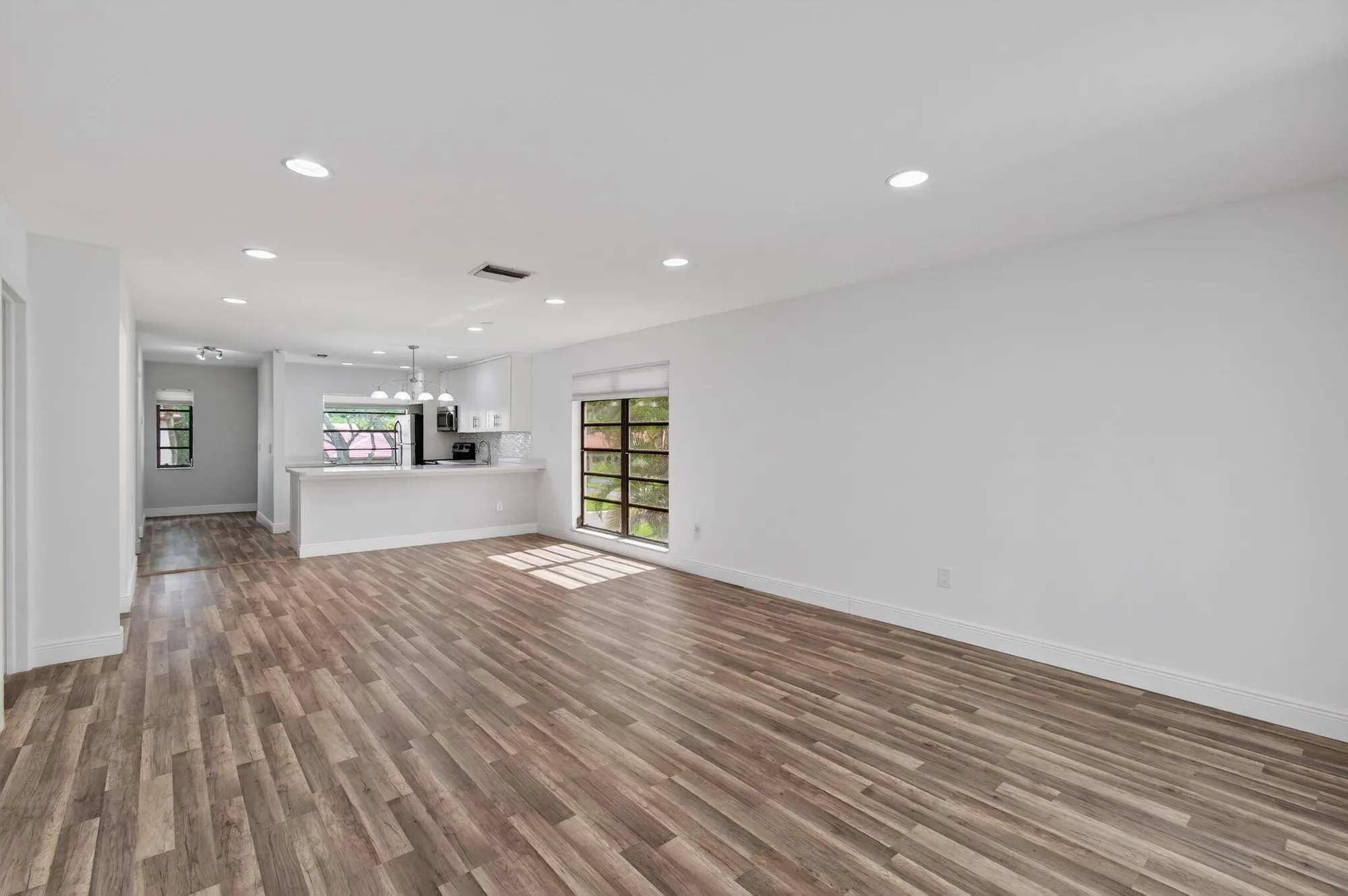 Property Slideshow image 12 of 80 | 8536 casa del lago, Boca Raton, FL, 33433