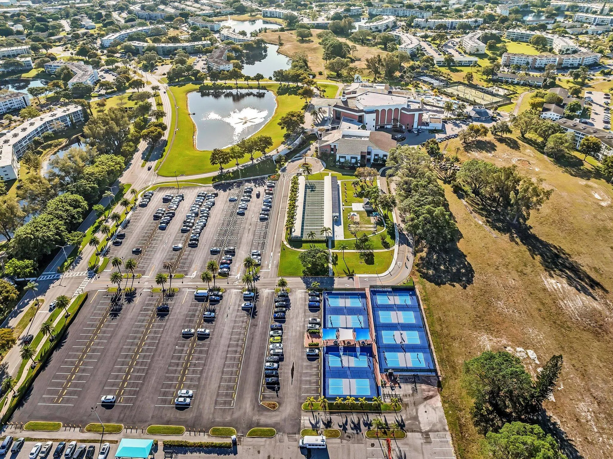 Property Slideshow image 43 of 68 | 3025 newport h h, Deerfield Beach, FL, 33442