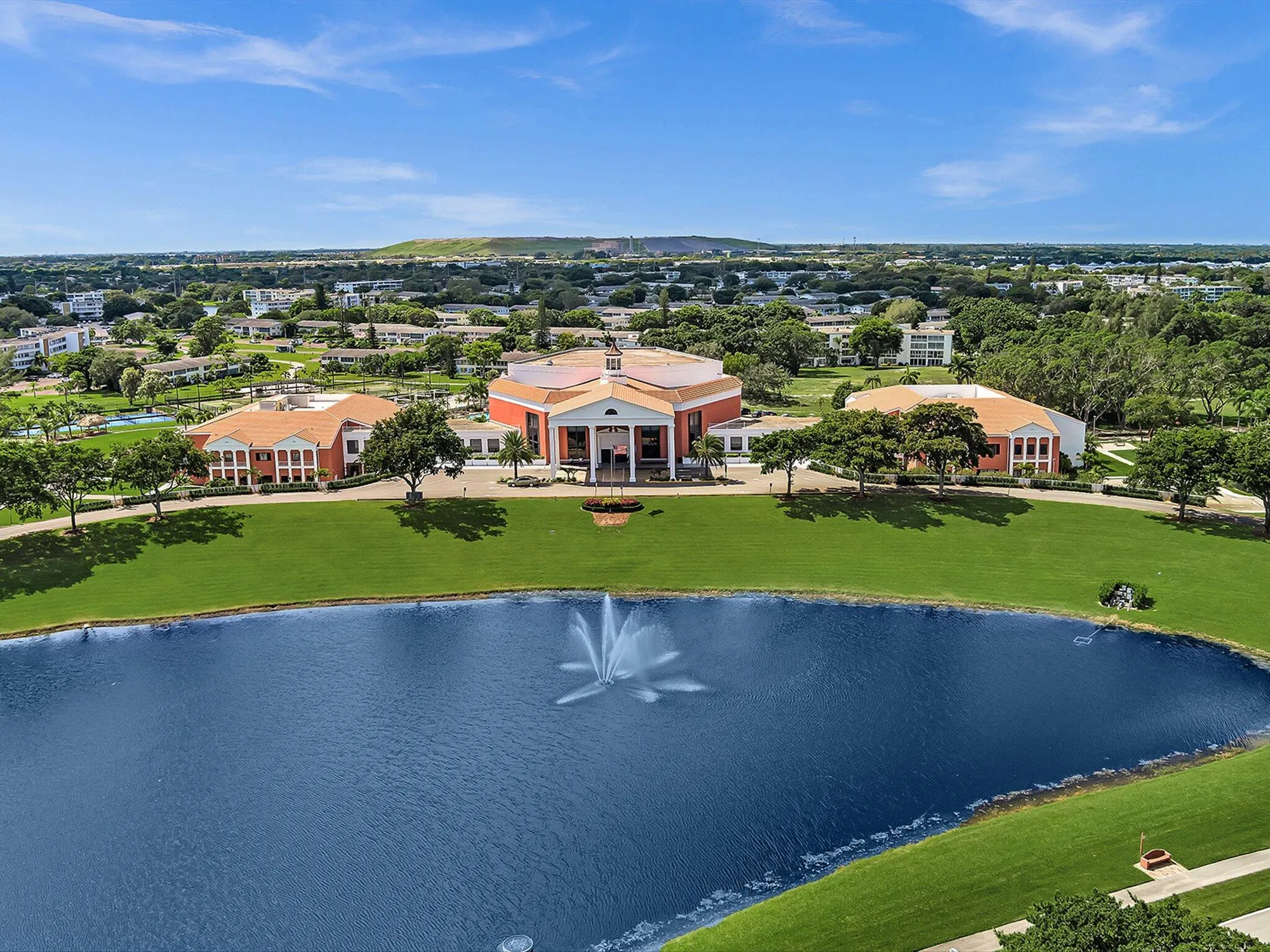 Property Slideshow image 56 of 68 | 3025 newport h h, Deerfield Beach, FL, 33442