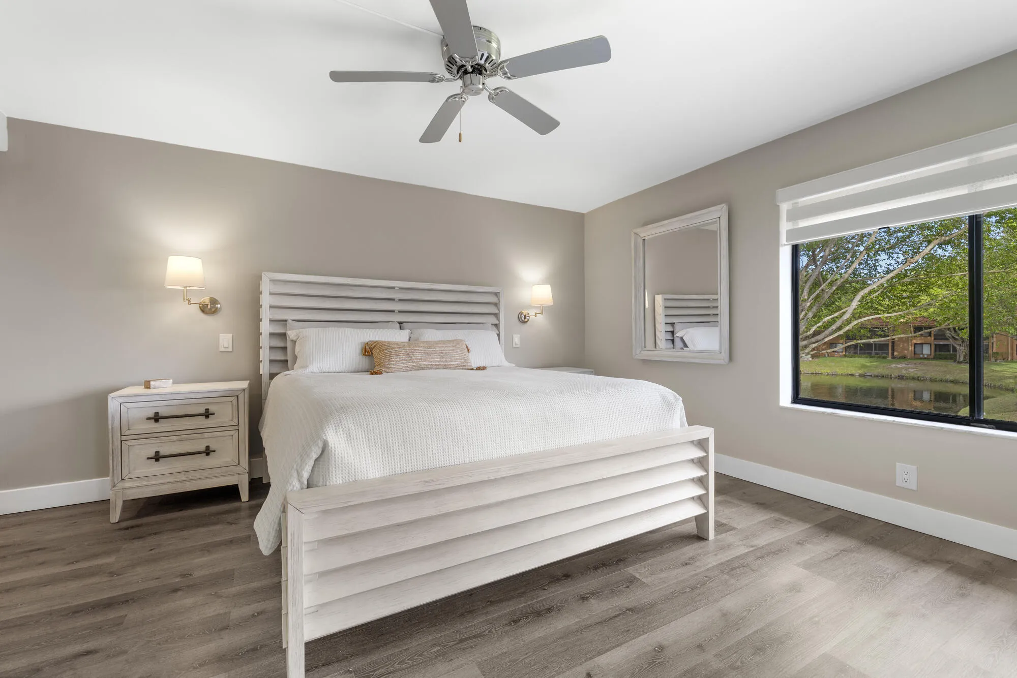 Property Slideshow image 8 of 23 | 11296 green lake dr apt 204, Boynton Beach, FL, 33437