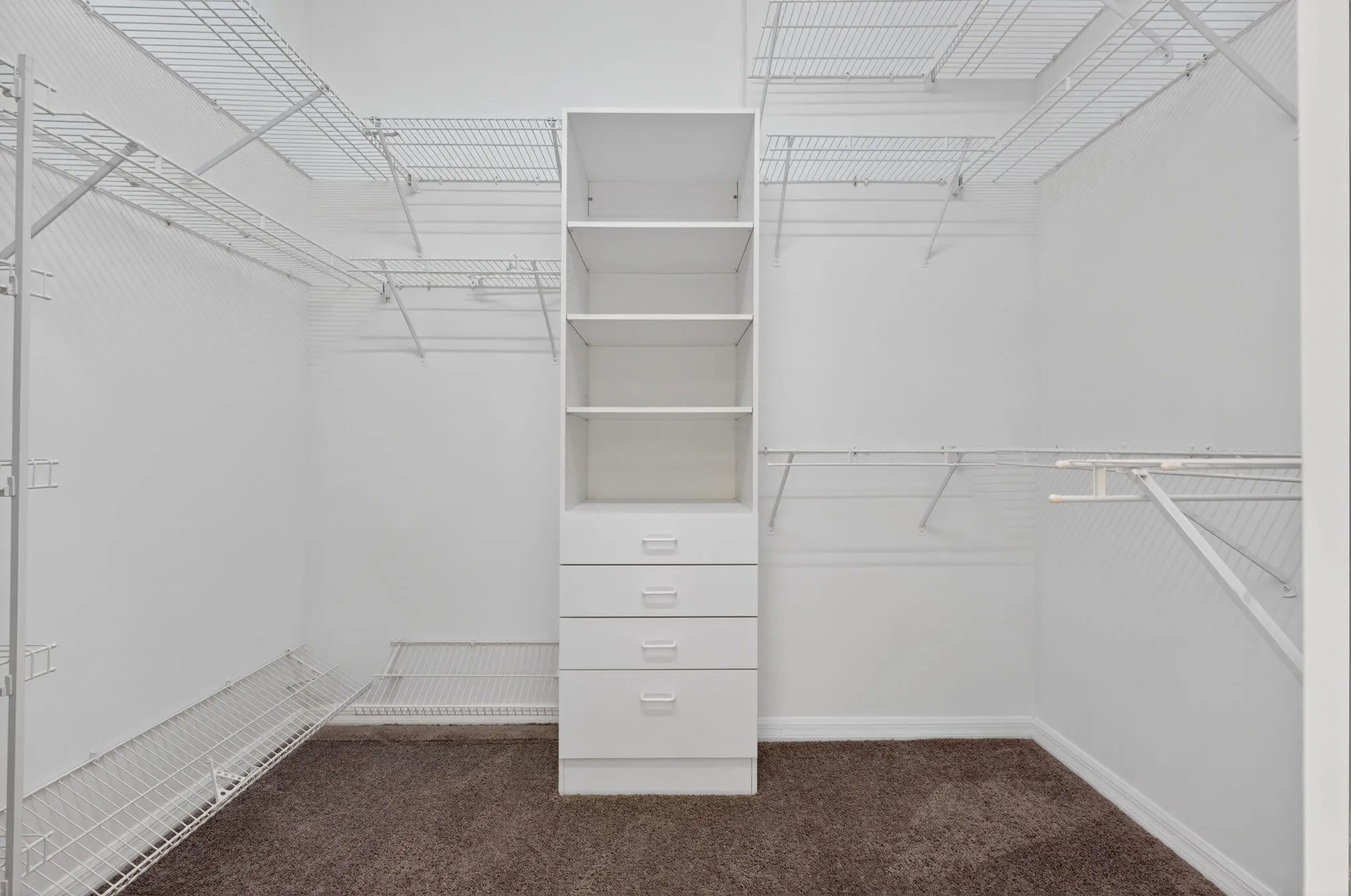 Property Slideshow image 15 of 39 | 9599 weldon cir a412, Tamarac, FL, 33321