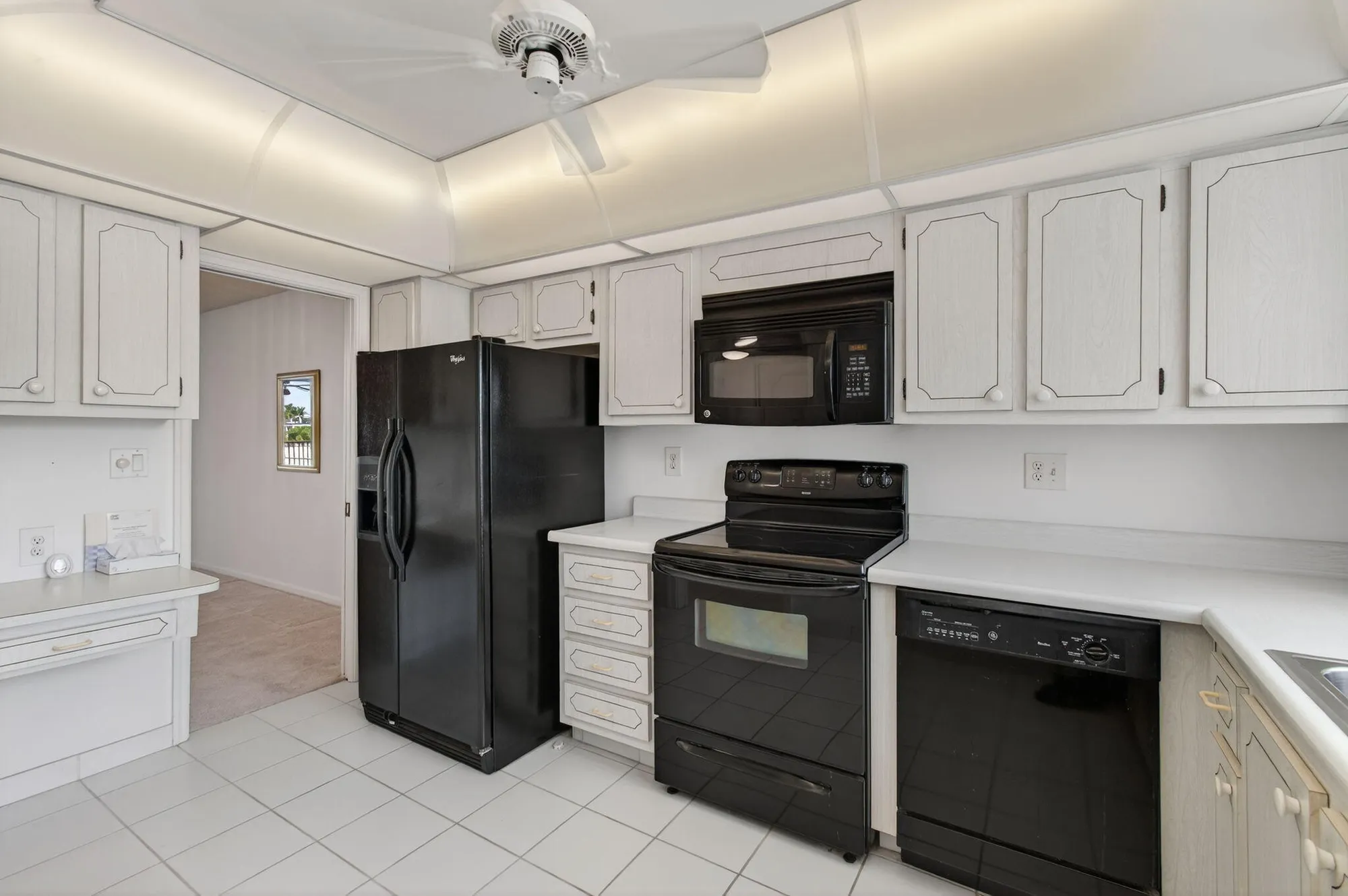 Property Slideshow image 18 of 46 | 3300 s ocean blvd 320c, Highland Beach, FL, 33487