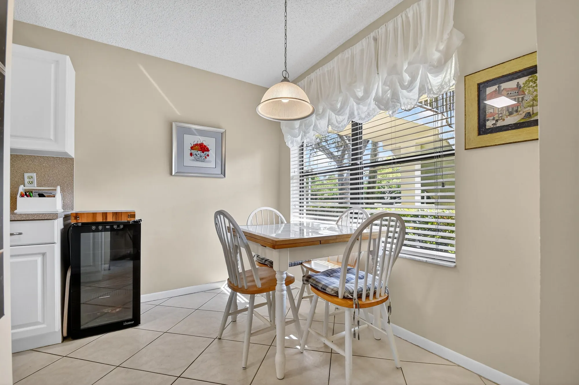 Property Slideshow image 7 of 47 | 4745 lucerne lakes blvd 103, Lake Worth, FL, 33467