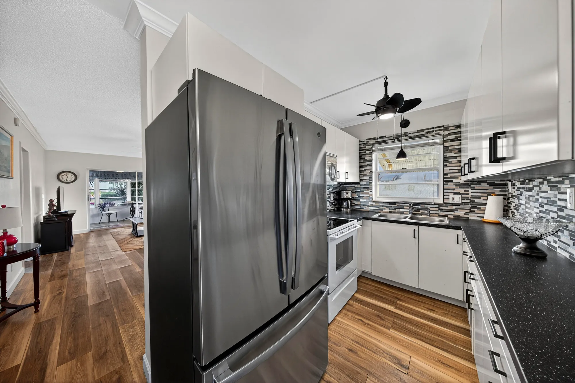 Property Slideshow image 10 of 71 | 2800 w golf blvd 130, Pompano Beach, FL, 33064