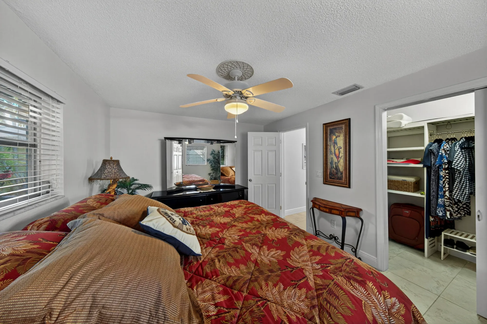 Property Slideshow image 24 of 70 | 320 nw 24th ct, Pompano Beach, FL, 33064