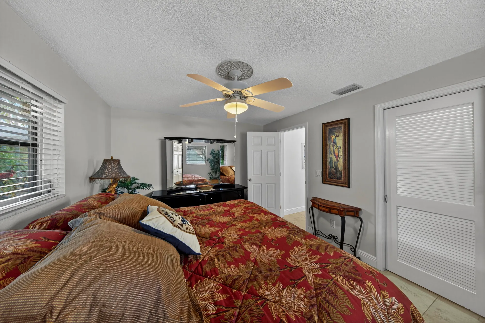 Property Slideshow image 25 of 70 | 320 nw 24th ct, Pompano Beach, FL, 33064