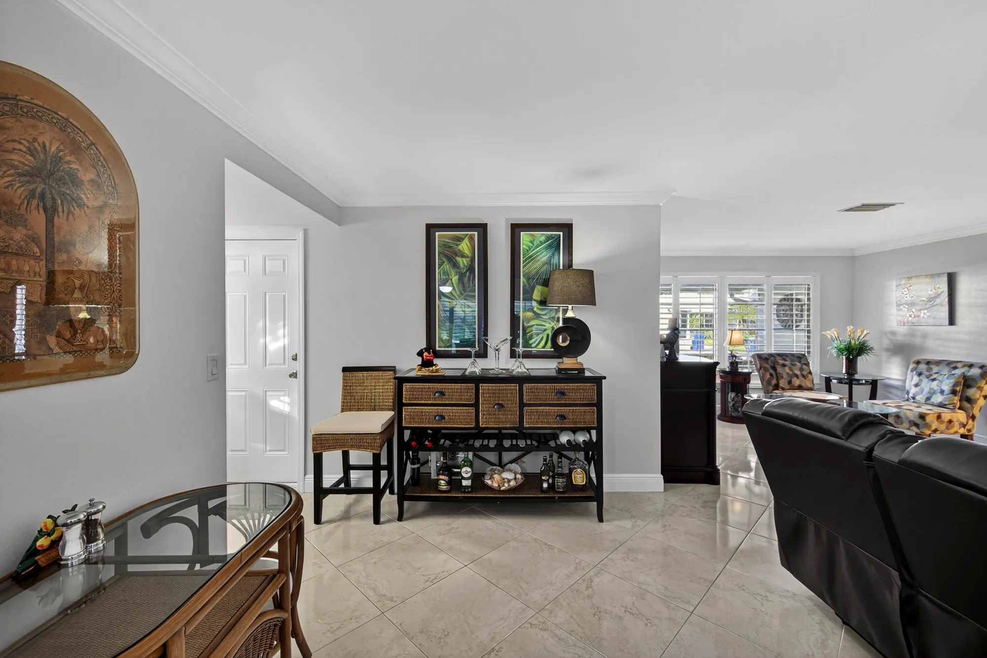 Property Slideshow image 16 of 70 | 320 nw 24th ct, Pompano Beach, FL, 33064