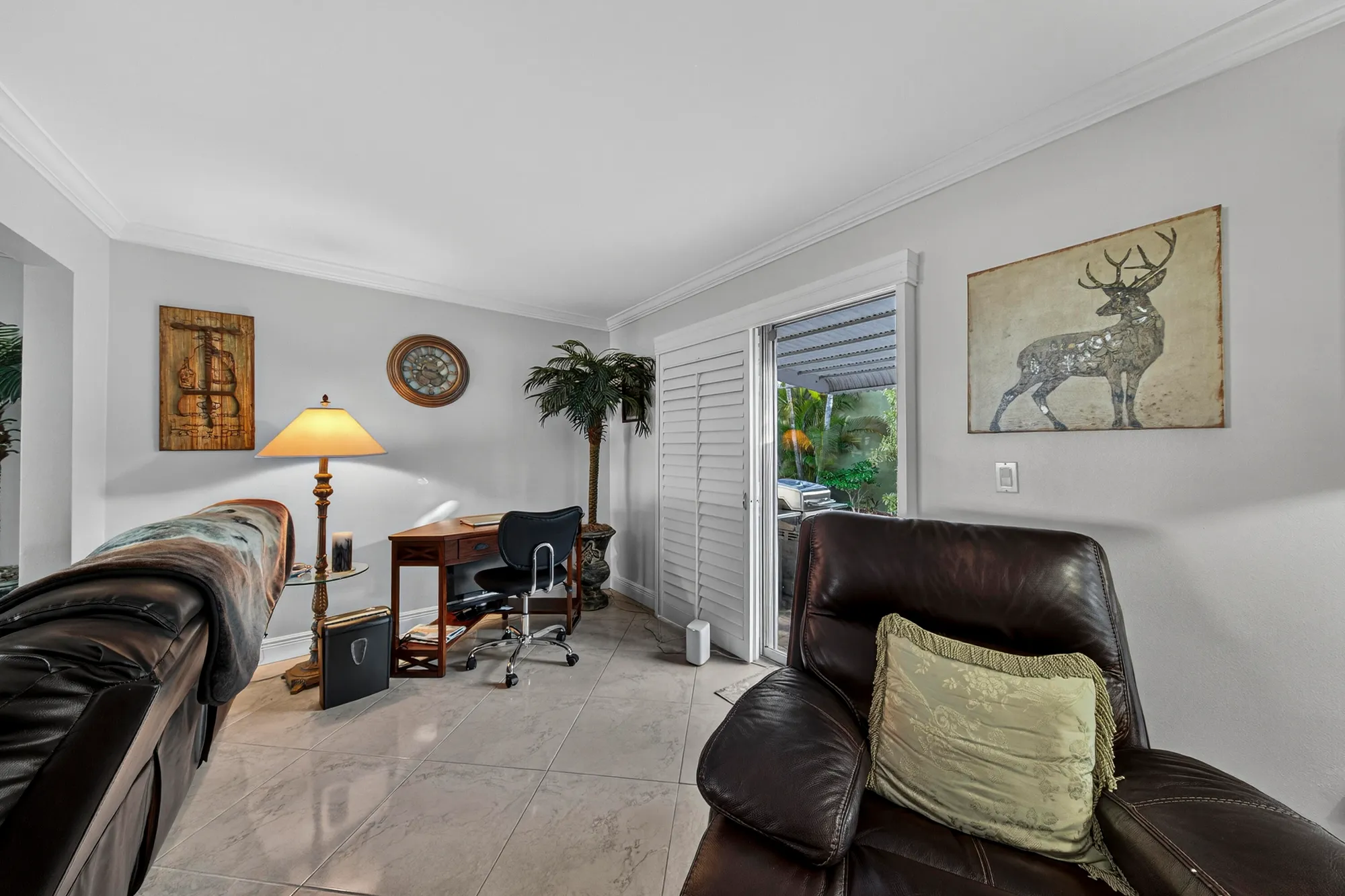 Property Slideshow image 18 of 70 | 320 nw 24th ct, Pompano Beach, FL, 33064