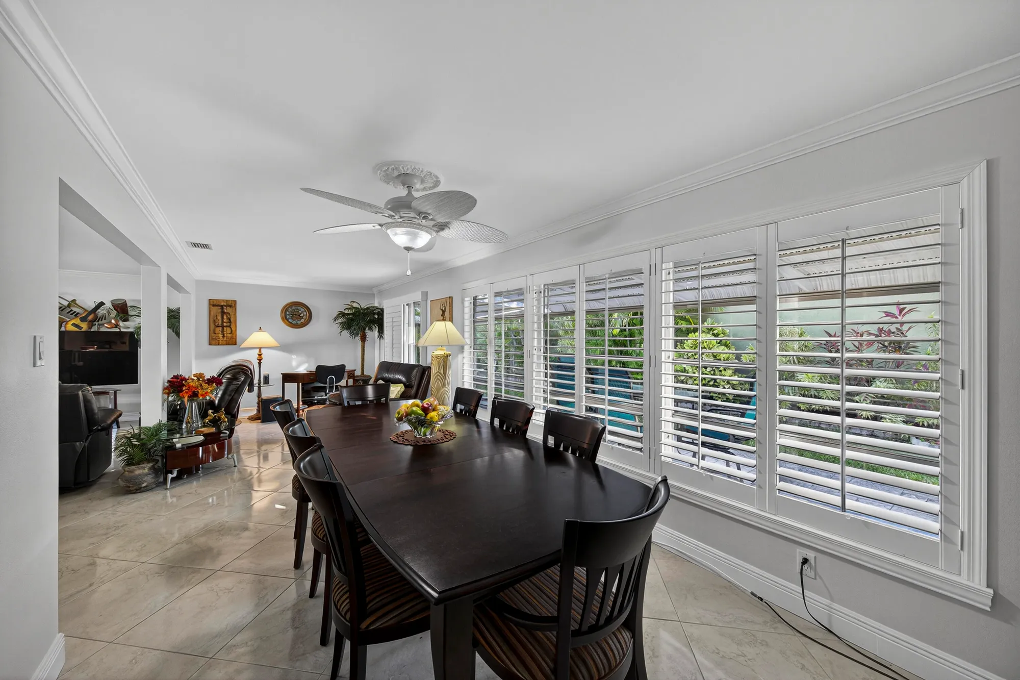 Property Slideshow image 7 of 70 | 320 nw 24th ct, Pompano Beach, FL, 33064