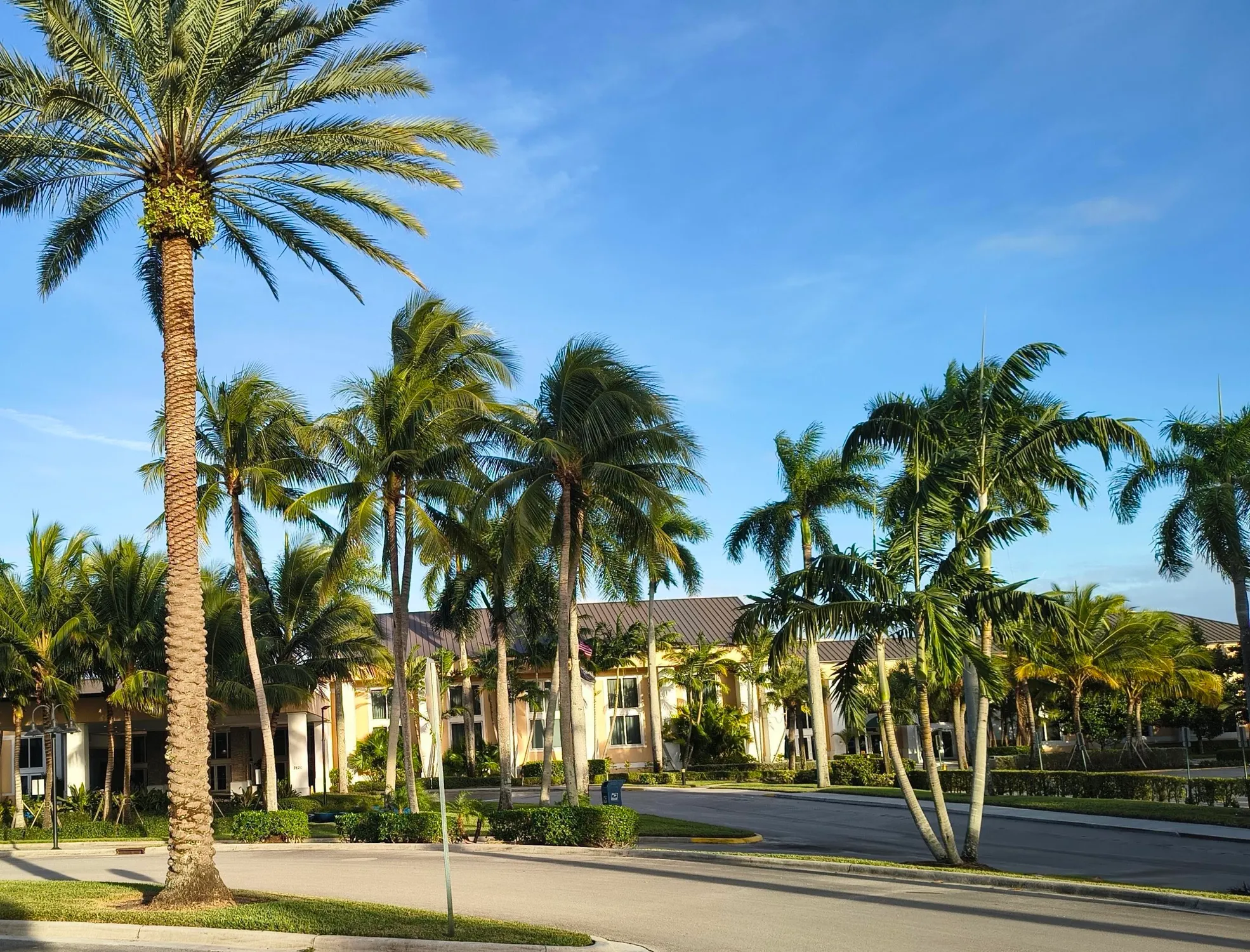 Property Slideshow image 31 of 39 | 9599 weldon cir a412, Tamarac, FL, 33321