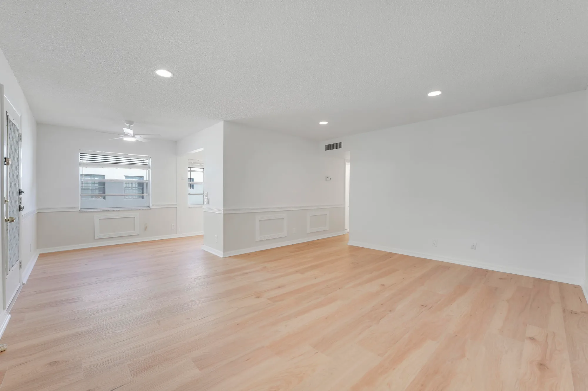 Property Slideshow image 2 of 30 | 332 flanders g, Delray Beach, FL, 33484