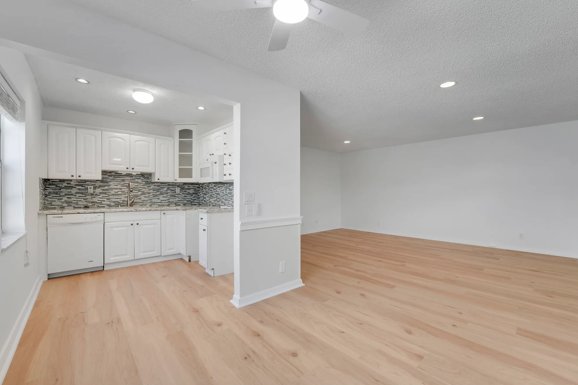 Property Slideshow image 6 of 30 | 332 flanders g, Delray Beach, FL, 33484