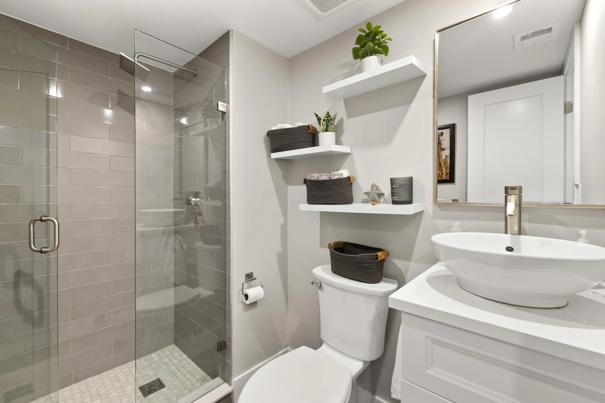 Property Slideshow image 14 of 23 | 11296 green lake dr apt 204, Boynton Beach, FL, 33437