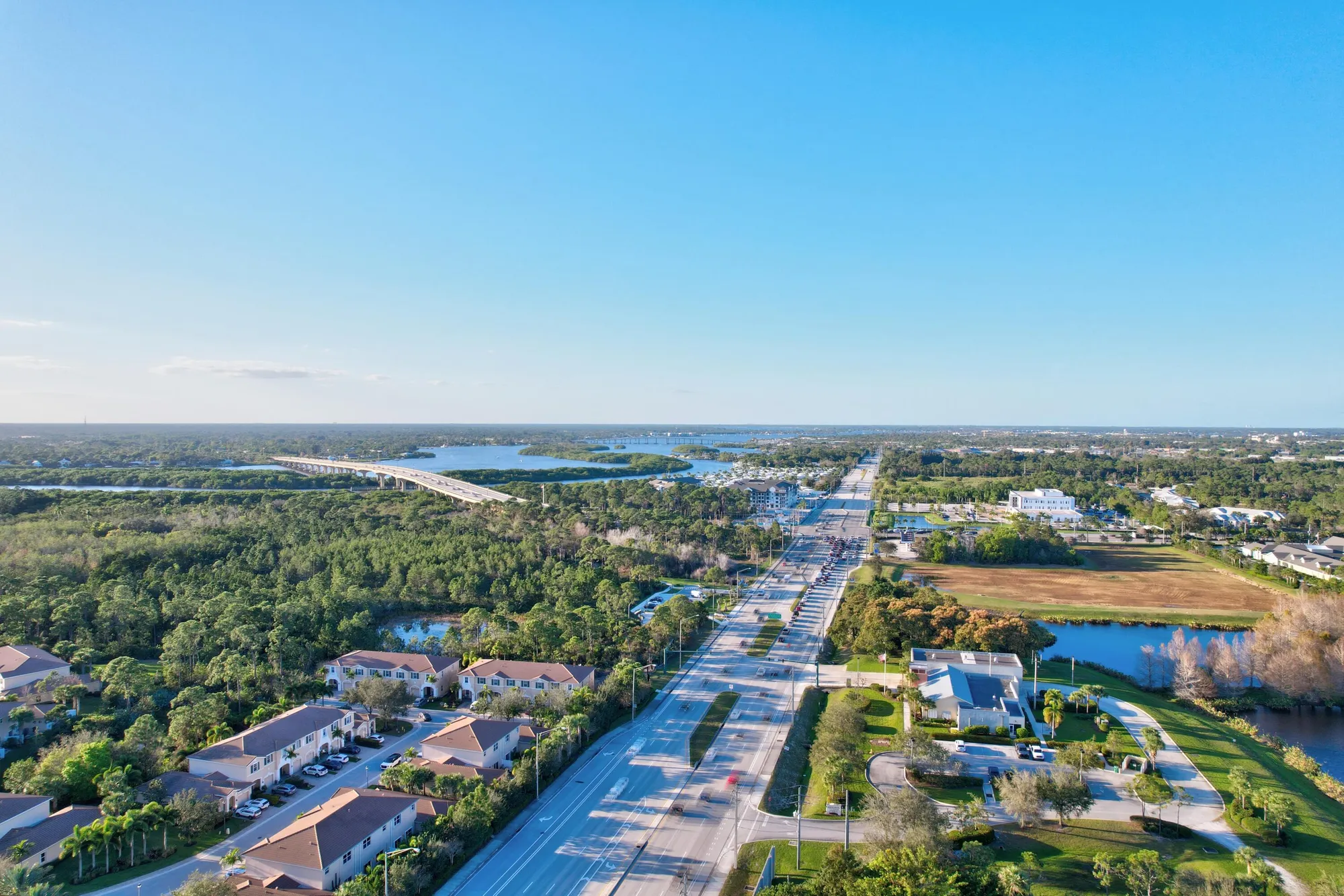 Property Slideshow image 26 of 36 | 871 sw south river dr 202, Stuart, FL, 34997