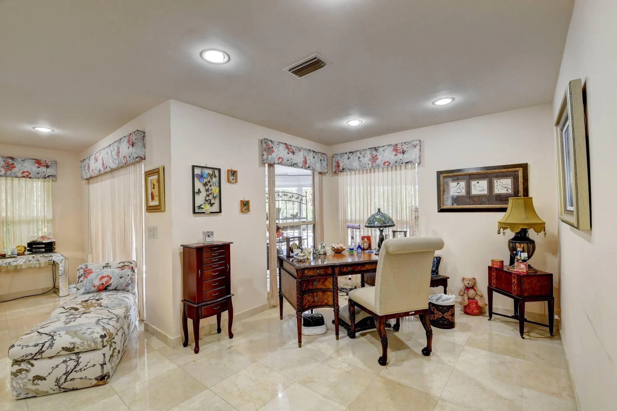 Property Slideshow image 25 of 68 | 56 northwoods ln, Boynton Beach, FL, 33436