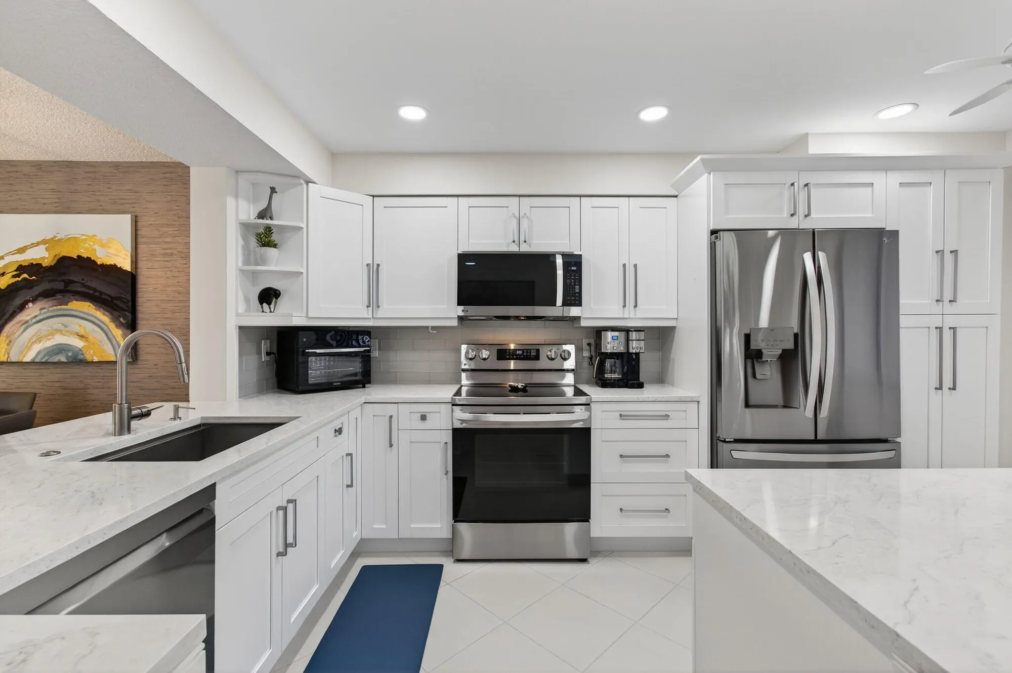 Property Slideshow image 39 of 147 | 6121 pointe regal cir apt 201, Delray Beach, FL, 33484