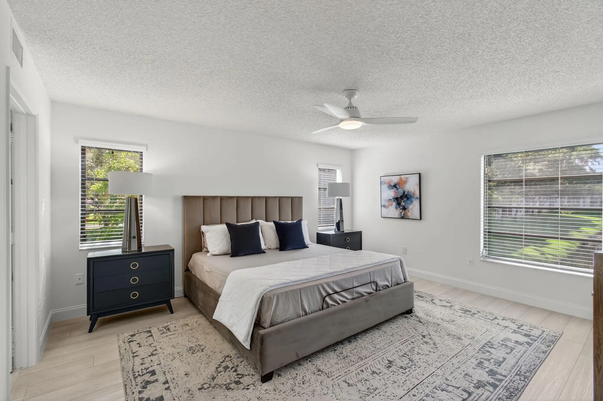 Property Slideshow image 47 of 147 | 6121 pointe regal cir apt 201, Delray Beach, FL, 33484