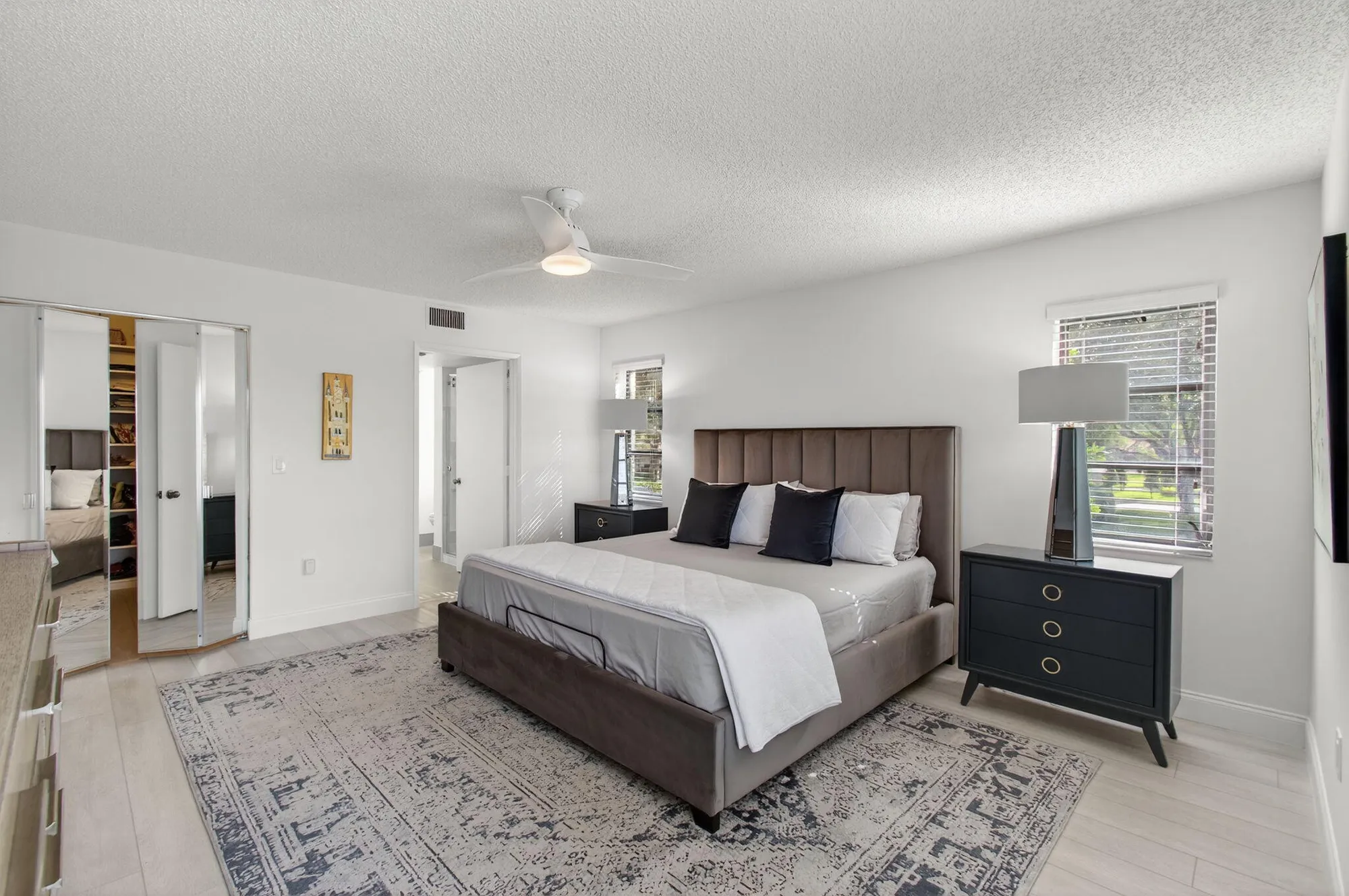 Property Slideshow image 48 of 147 | 6121 pointe regal cir apt 201, Delray Beach, FL, 33484
