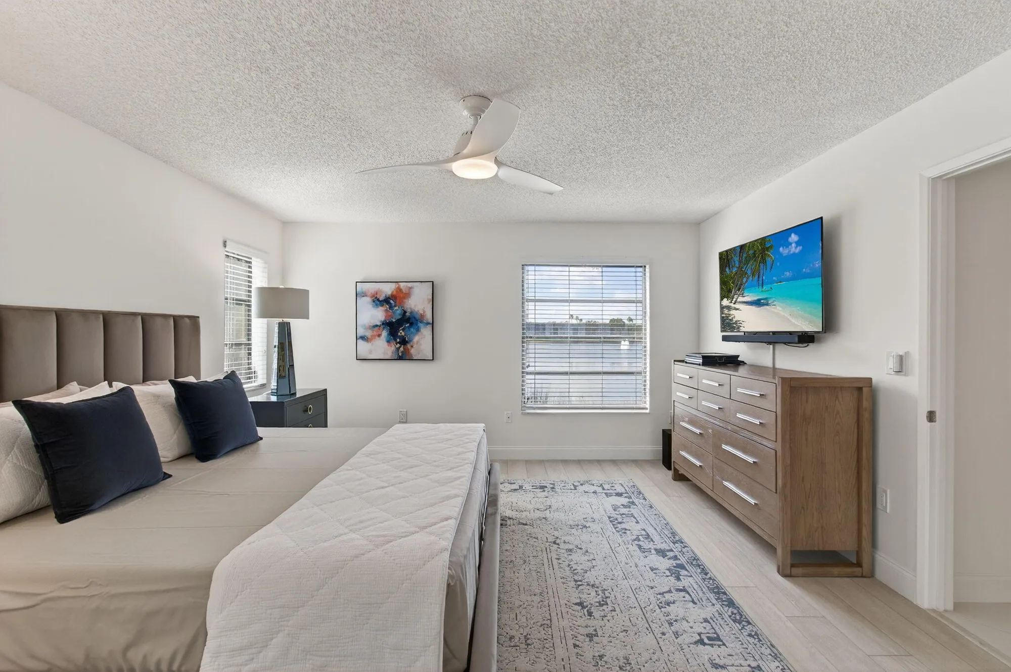 Property Slideshow image 50 of 147 | 6121 pointe regal cir apt 201, Delray Beach, FL, 33484