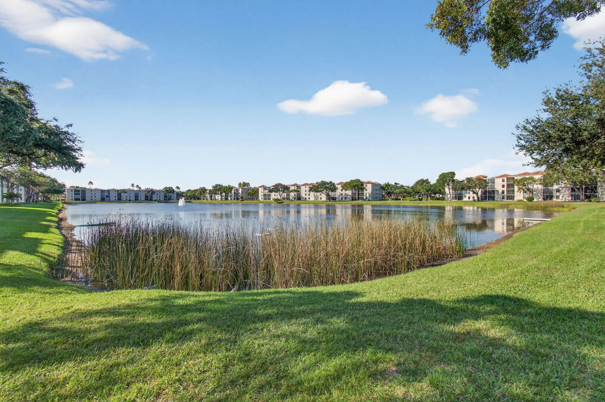 Property Slideshow image 73 of 147 | 6121 pointe regal cir apt 201, Delray Beach, FL, 33484