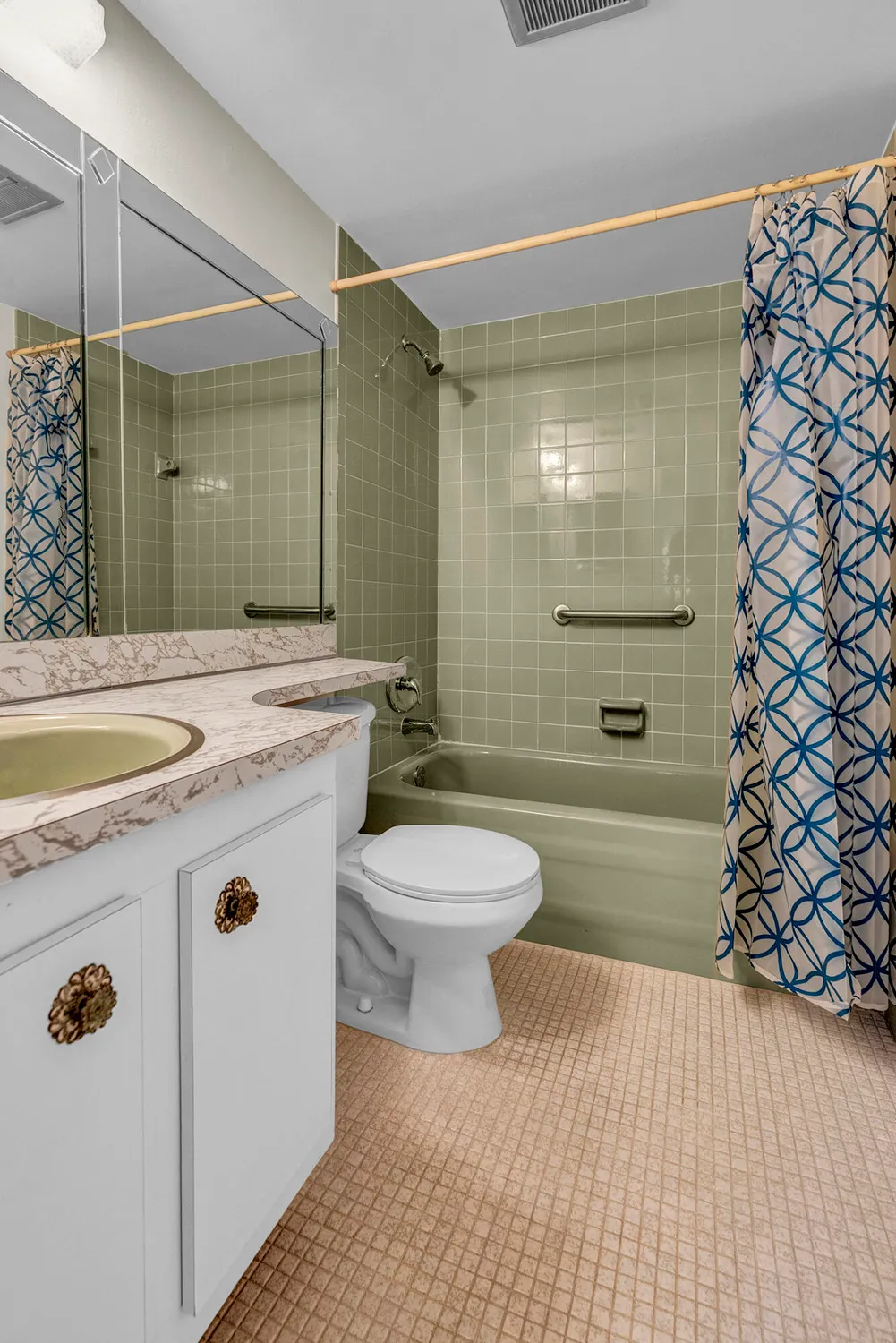 Property Slideshow image 10 of 29 | 7855 nw 5th ct 203, Margate, FL, 33063