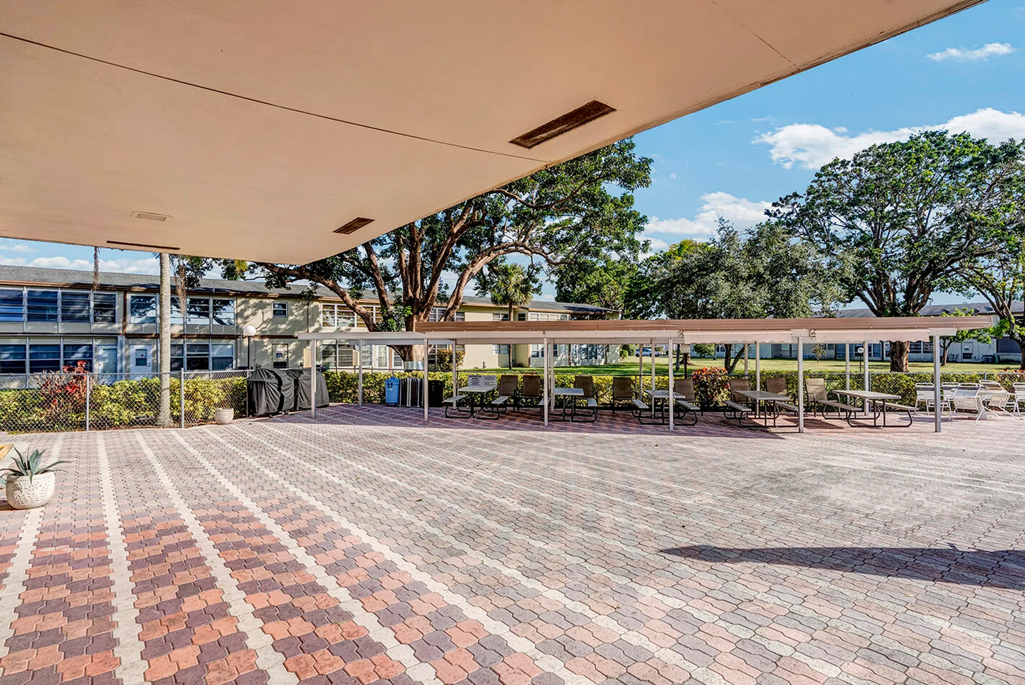 Property Slideshow image 28 of 29 | 7855 nw 5th ct 203, Margate, FL, 33063