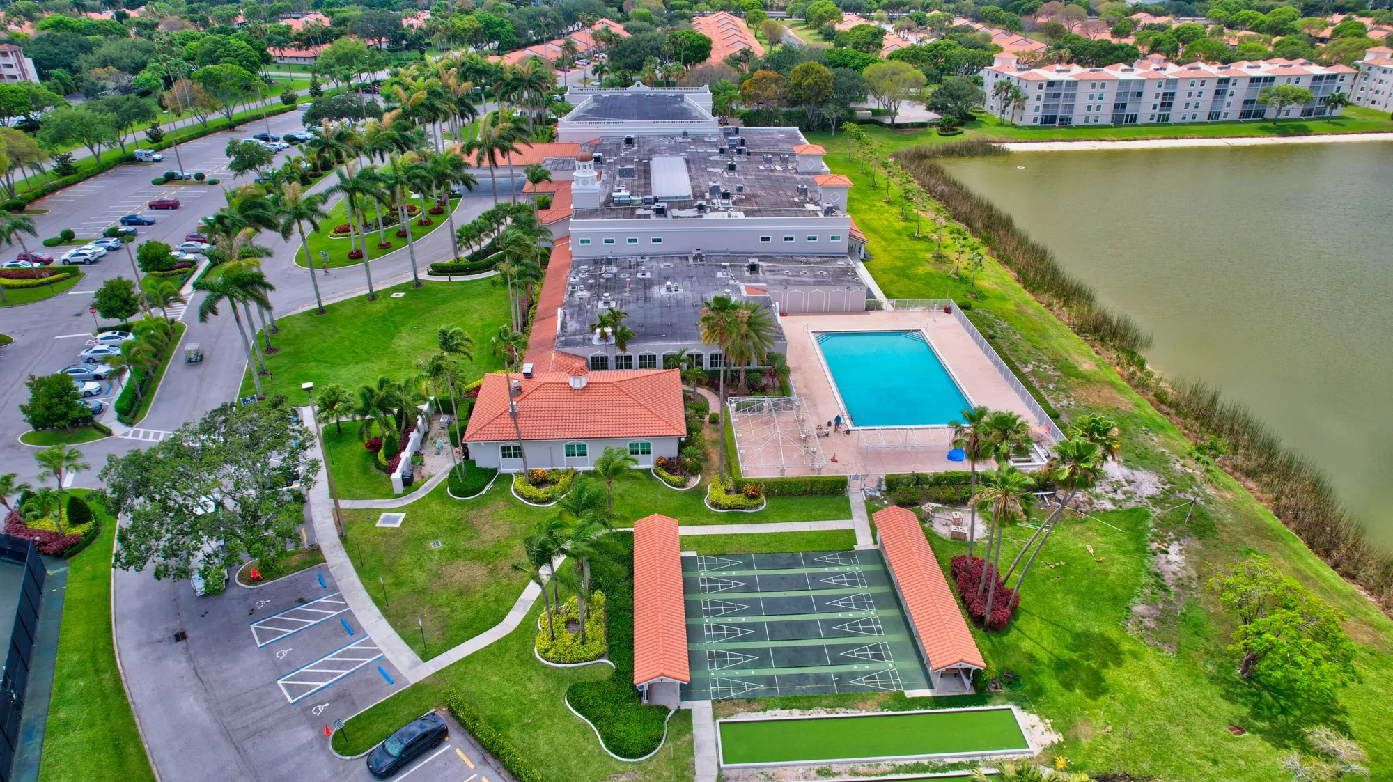 Property Slideshow image 88 of 147 | 6121 pointe regal cir apt 201, Delray Beach, FL, 33484