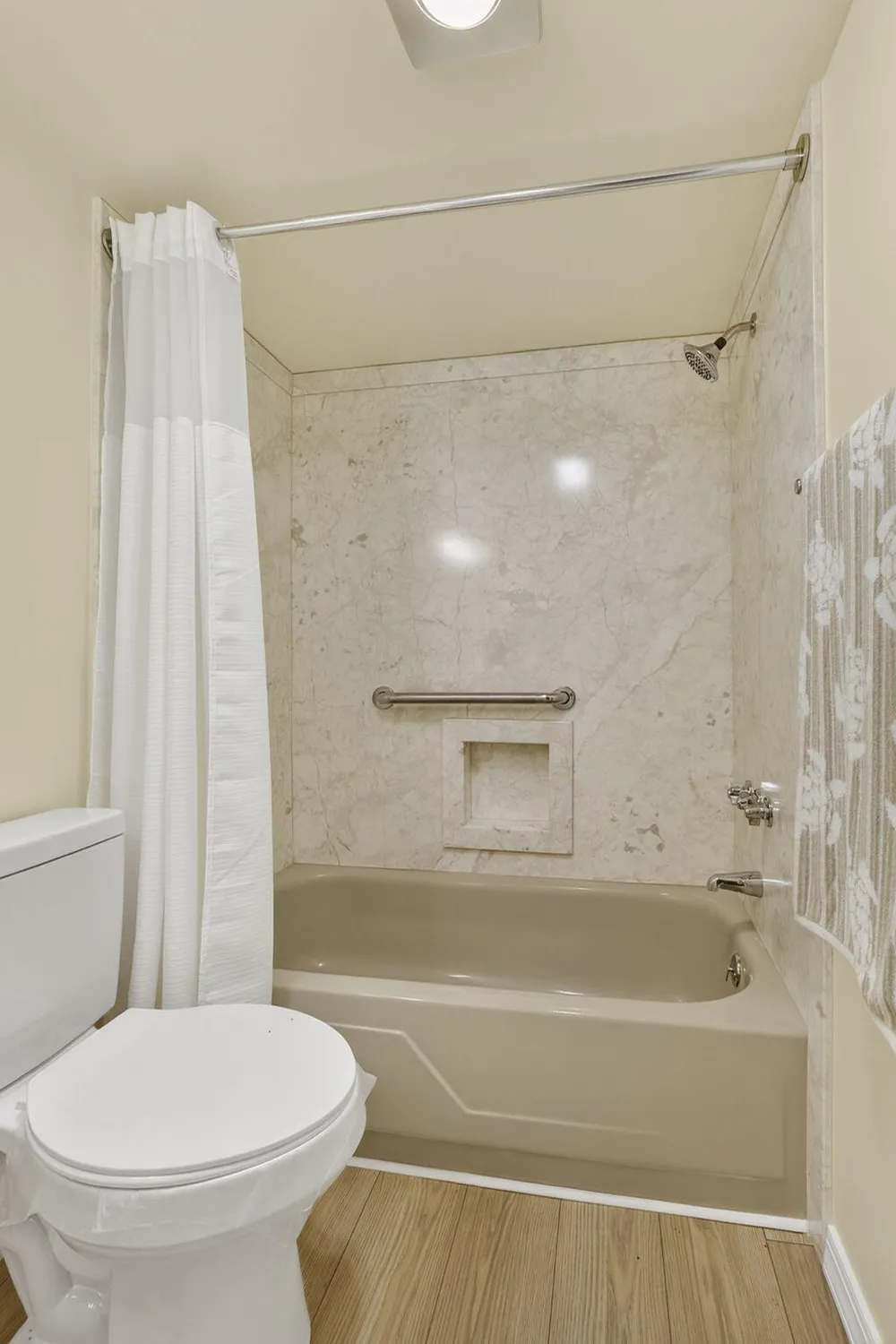 Property Slideshow image 14 of 44 | 51 stratford d, West Palm Beach, FL, 33417