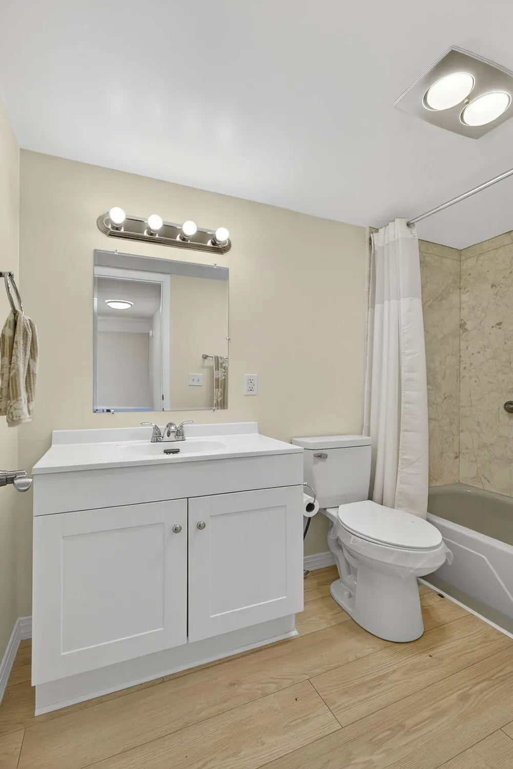 Property Slideshow image 13 of 44 | 51 stratford d, West Palm Beach, FL, 33417