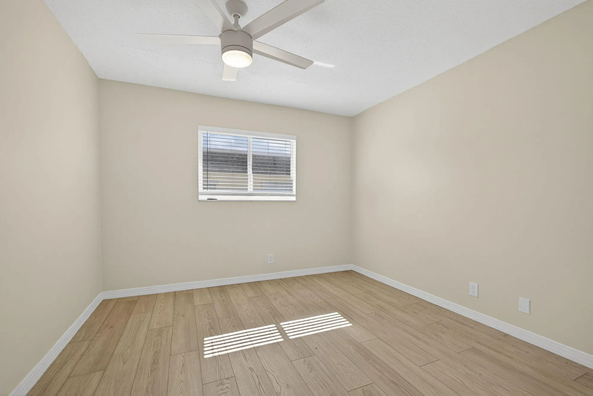 Property Slideshow image 18 of 44 | 51 stratford d, West Palm Beach, FL, 33417