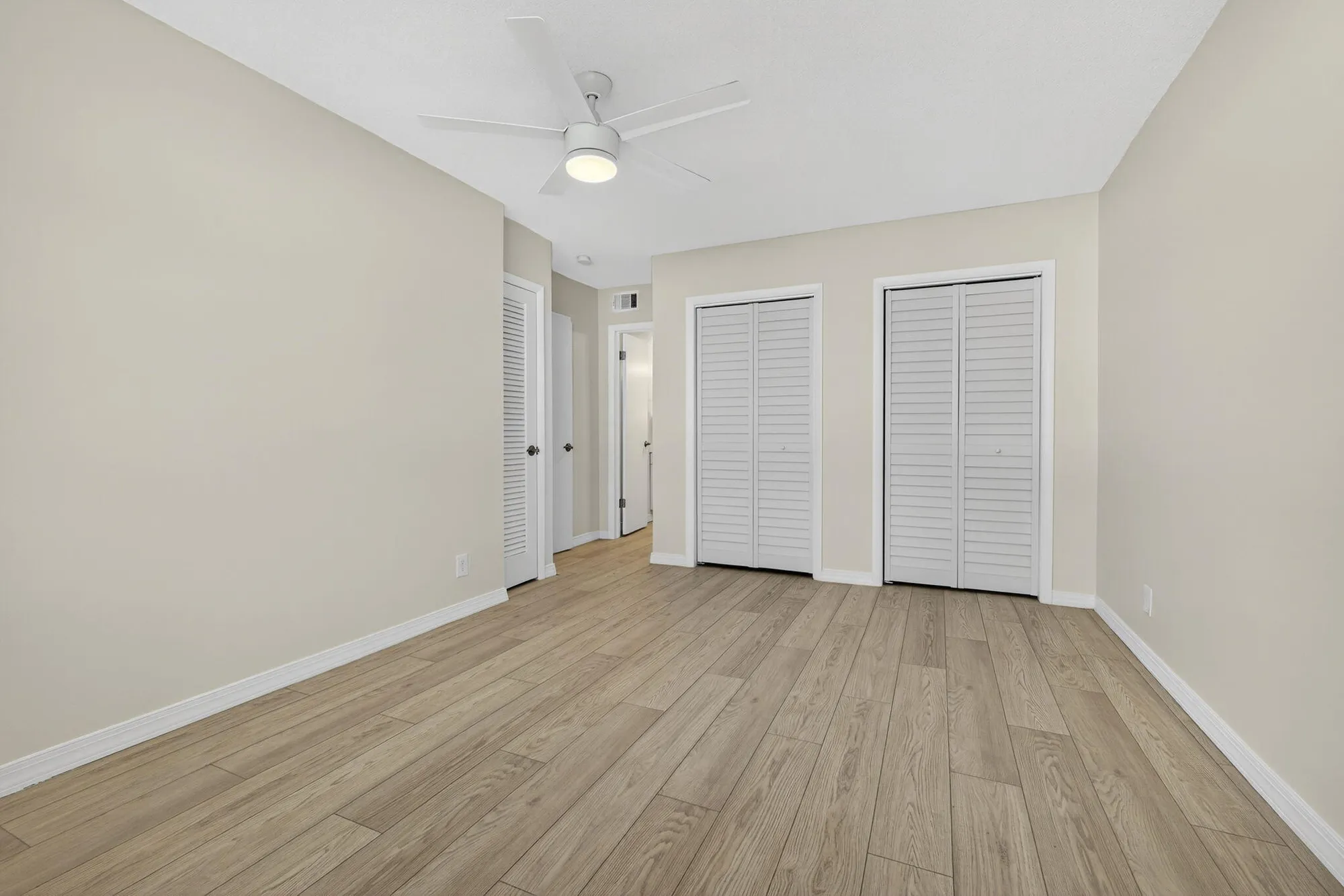 Property Slideshow image 19 of 44 | 51 stratford d, West Palm Beach, FL, 33417