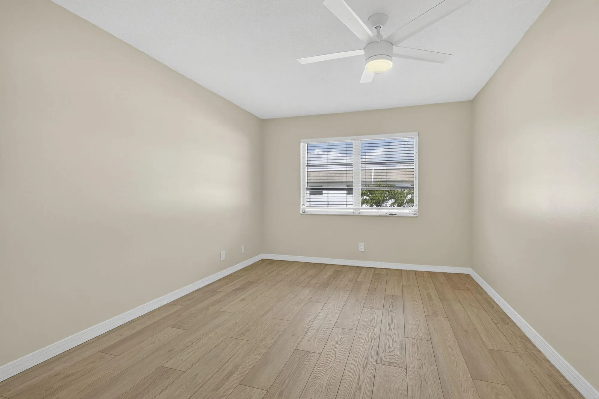 Property Slideshow image 20 of 44 | 51 stratford d, West Palm Beach, FL, 33417
