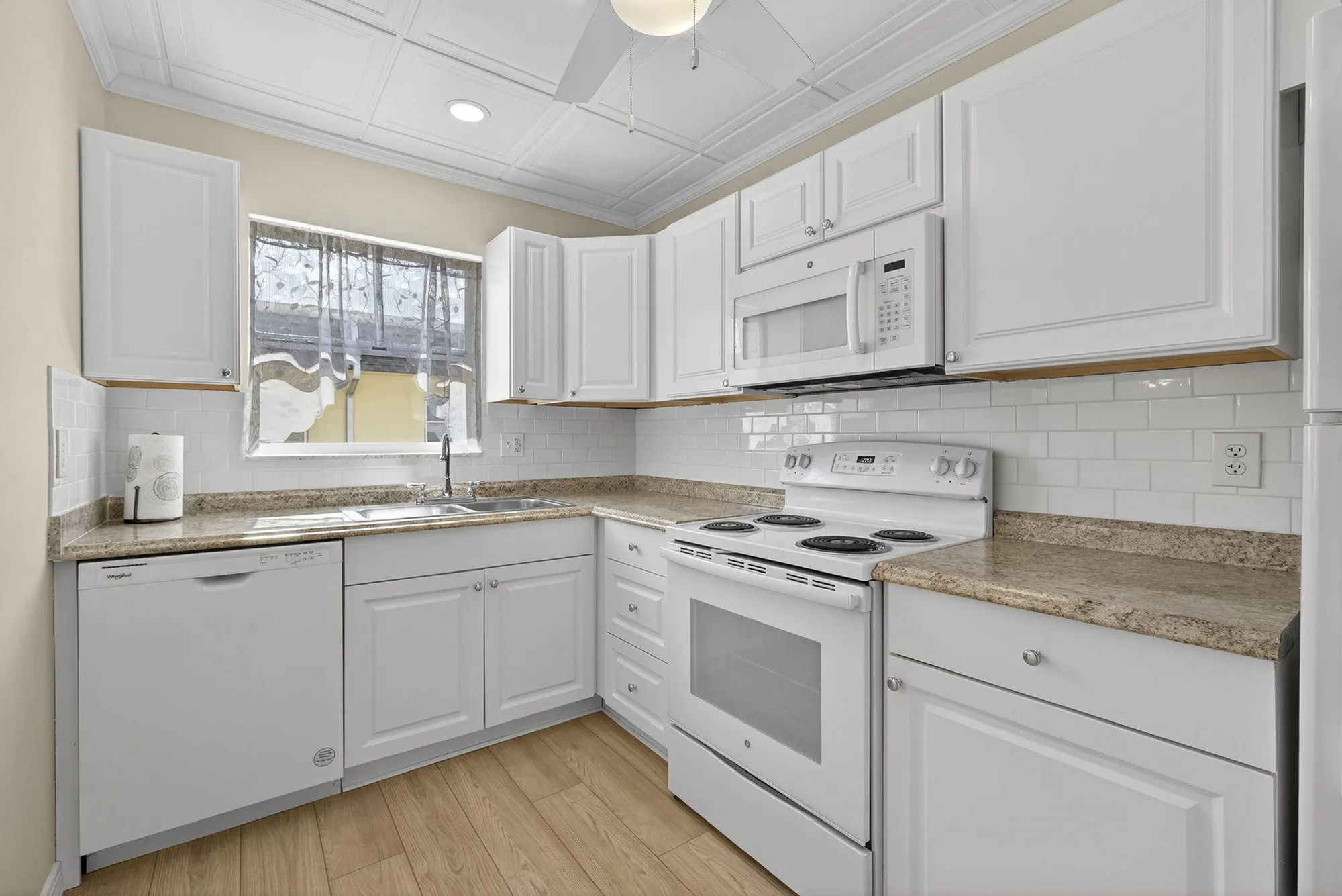 Property Slideshow image 12 of 44 | 51 stratford d, West Palm Beach, FL, 33417