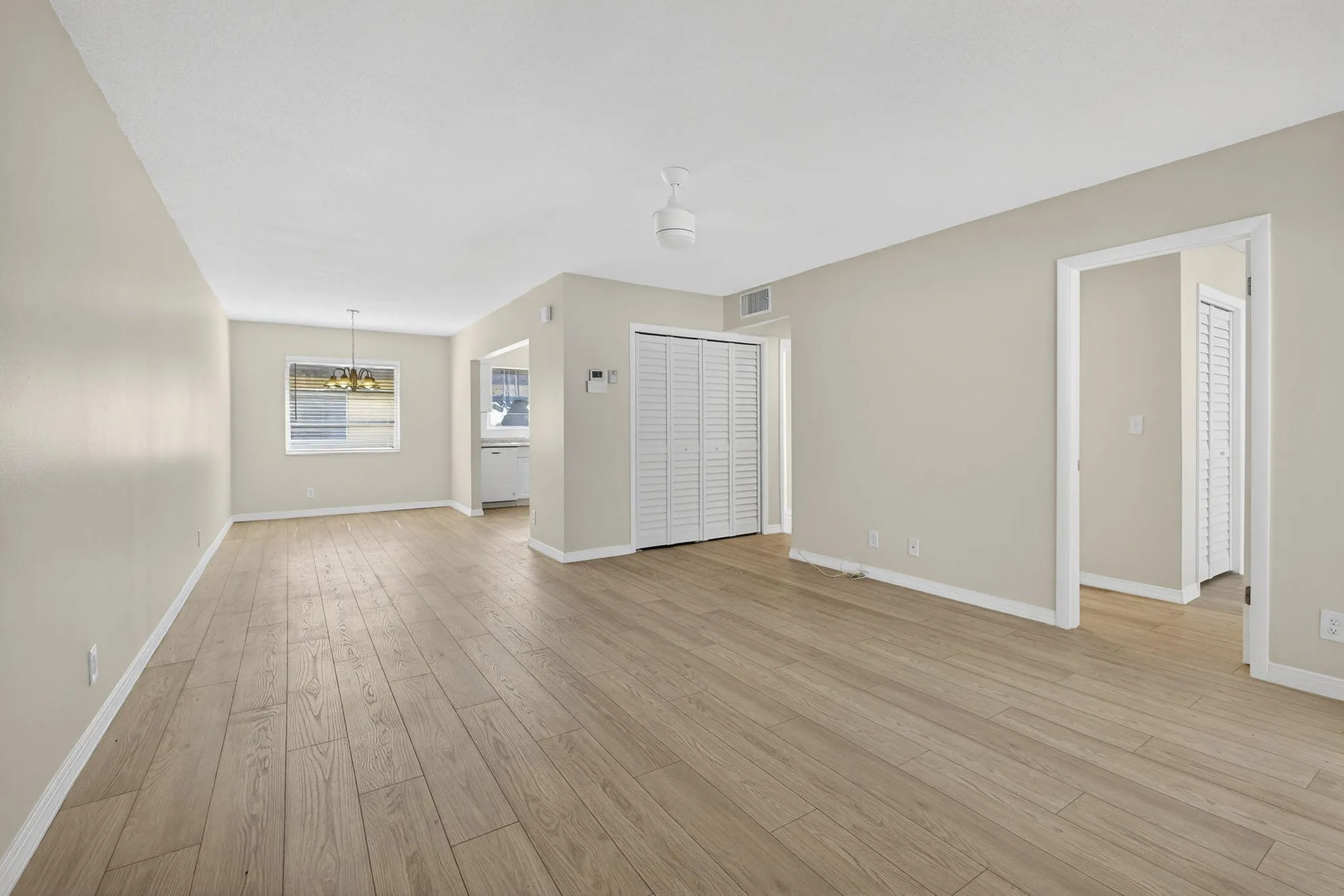 Property Slideshow image 7 of 44 | 51 stratford d, West Palm Beach, FL, 33417