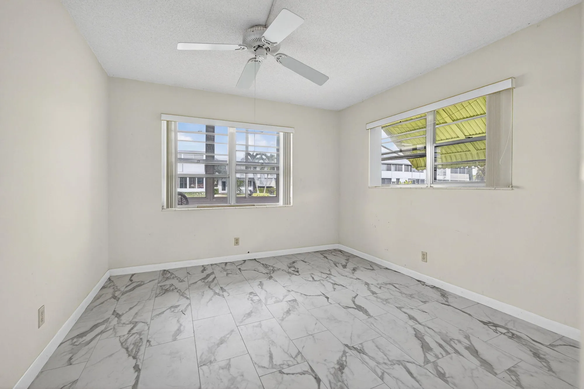 Property Slideshow image 20 of 44 | 100 sheffield e unit e, West Palm Beach, FL, 33417