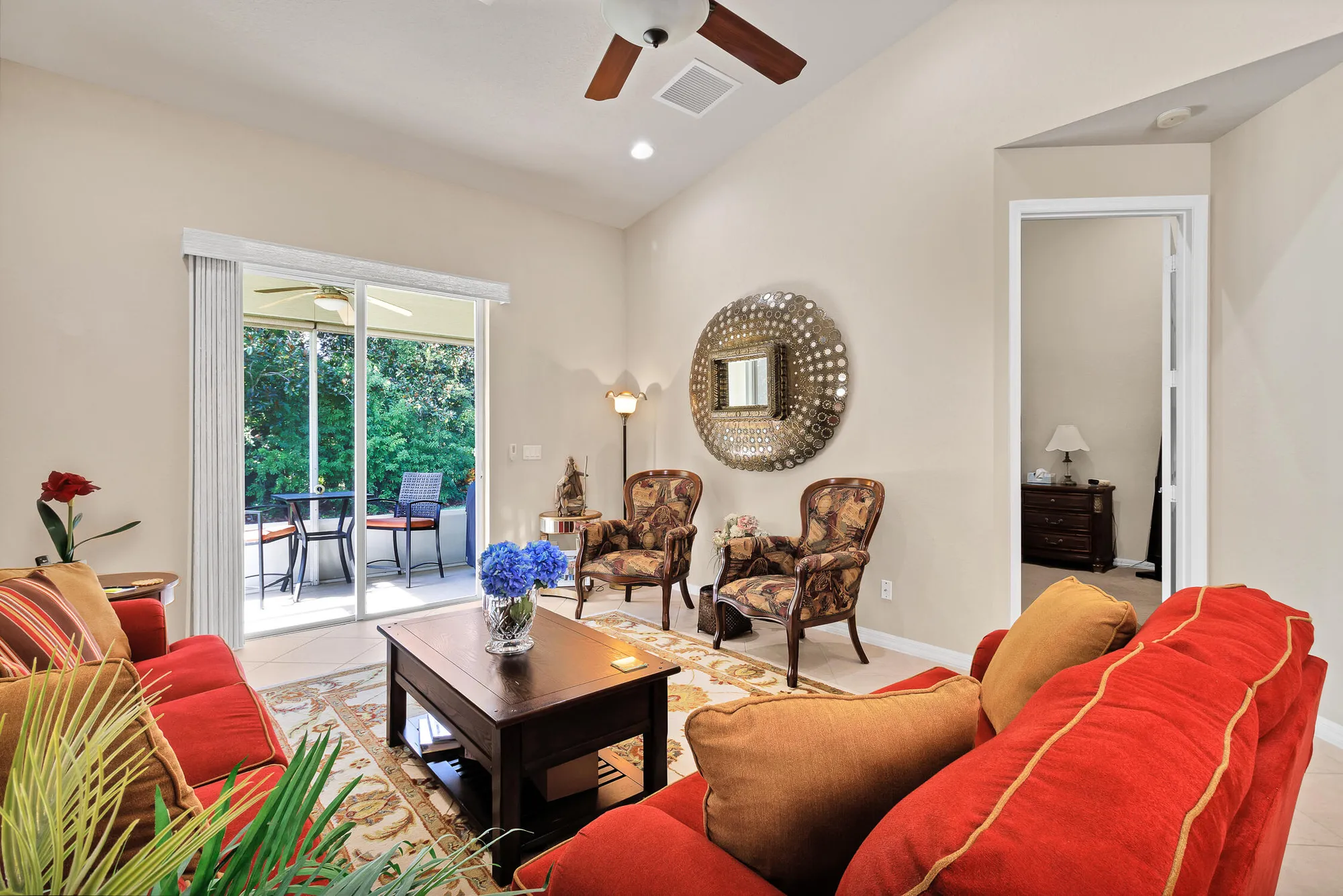 Property Slideshow image 4 of 34 | 6445 oxford cir unit 101, Vero Beach, FL, 32966