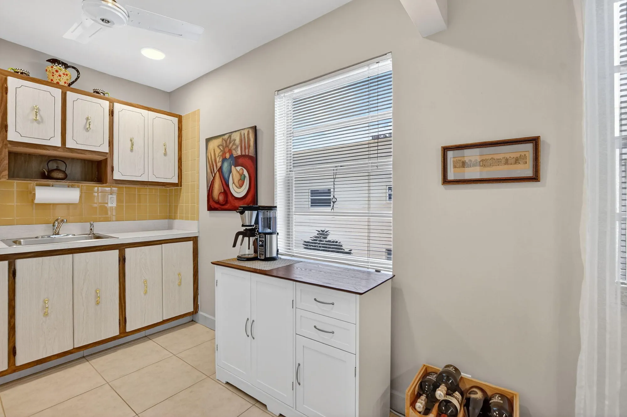 Property Slideshow image 8 of 64 | 74 burgundy b b, Delray Beach, FL, 33484