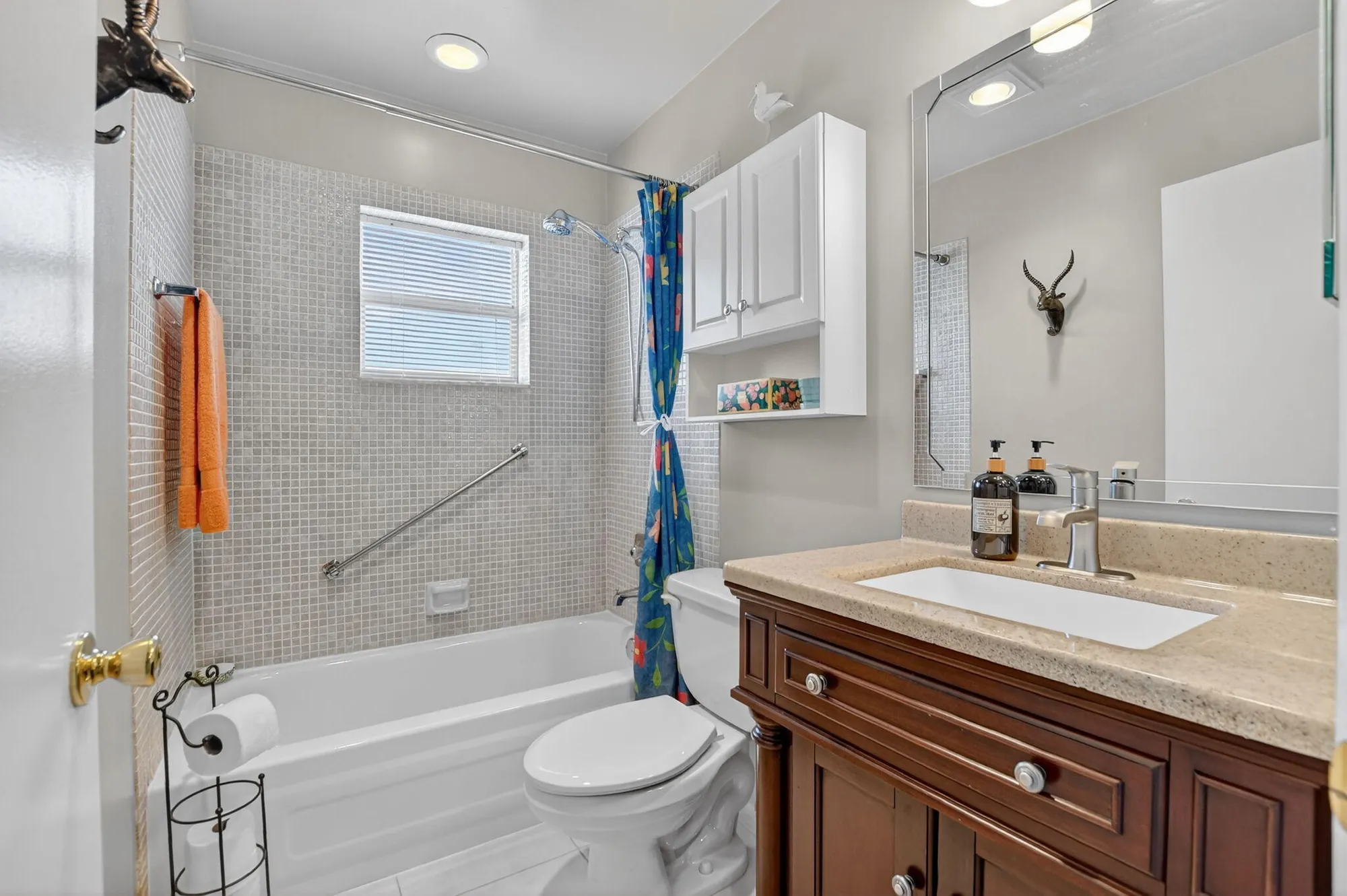 Property Slideshow image 24 of 64 | 74 burgundy b b, Delray Beach, FL, 33484