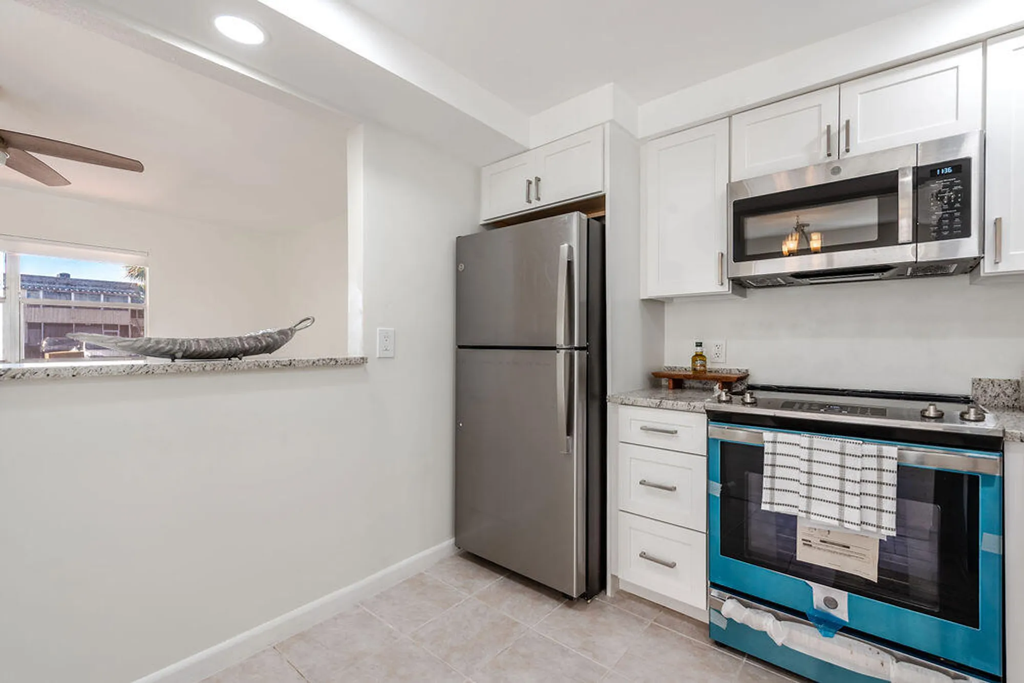 Property Slideshow image 10 of 32 | 7 saxony a, Delray Beach, FL, 33446