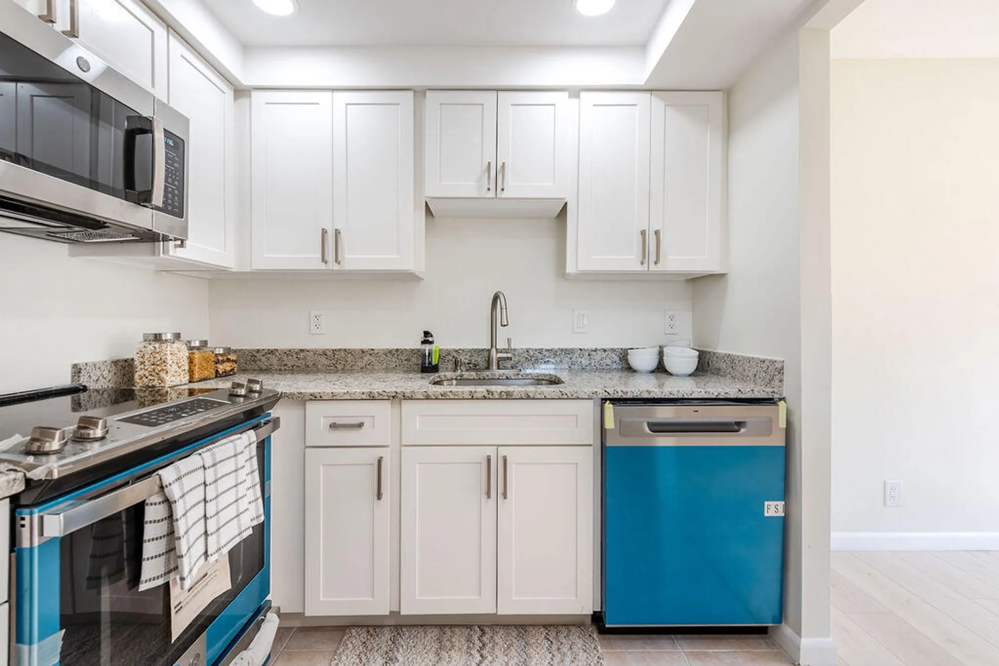 Property Slideshow image 11 of 32 | 7 saxony a, Delray Beach, FL, 33446