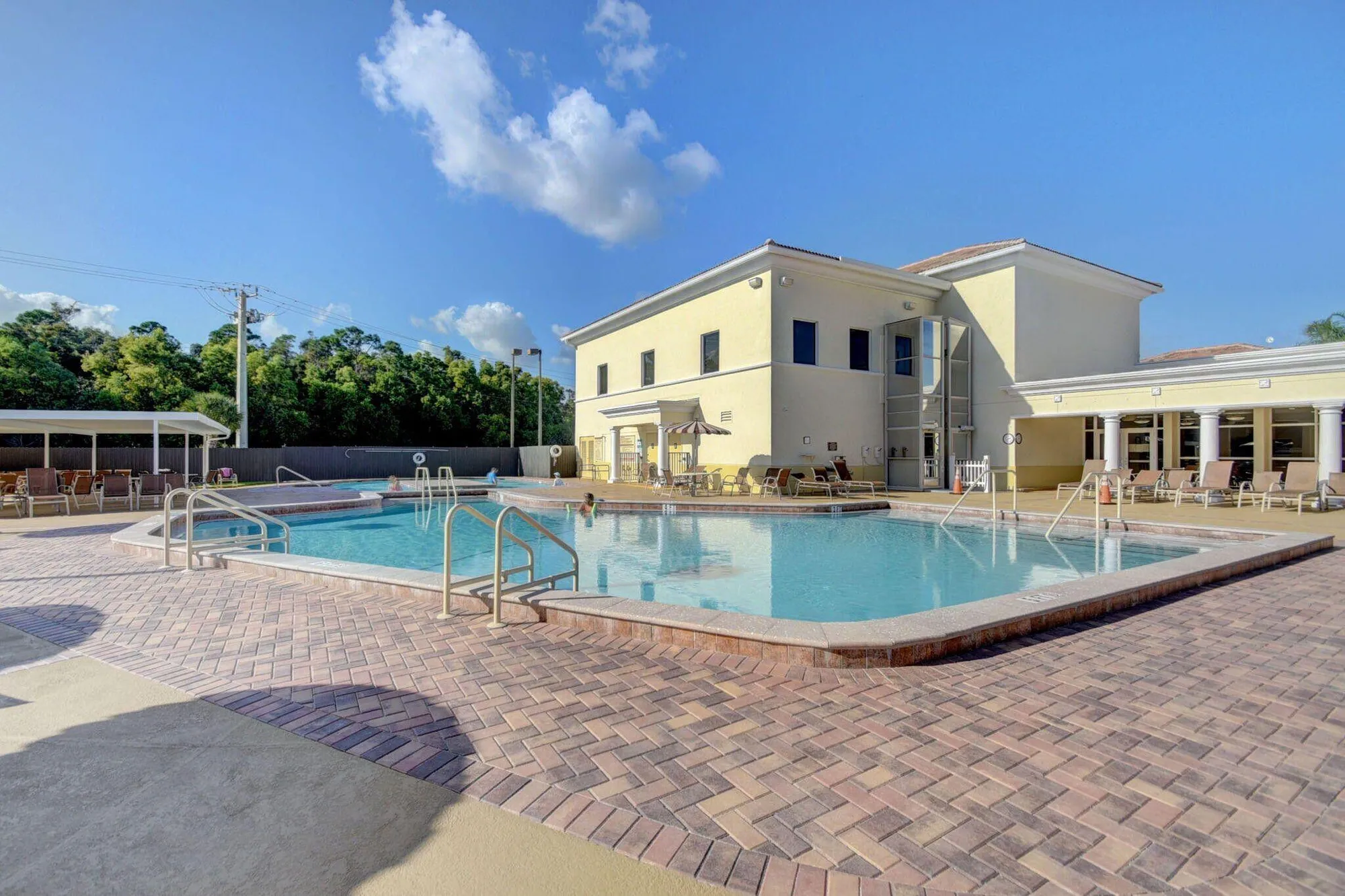 Property Slideshow image 29 of 44 | 51 stratford d, West Palm Beach, FL, 33417