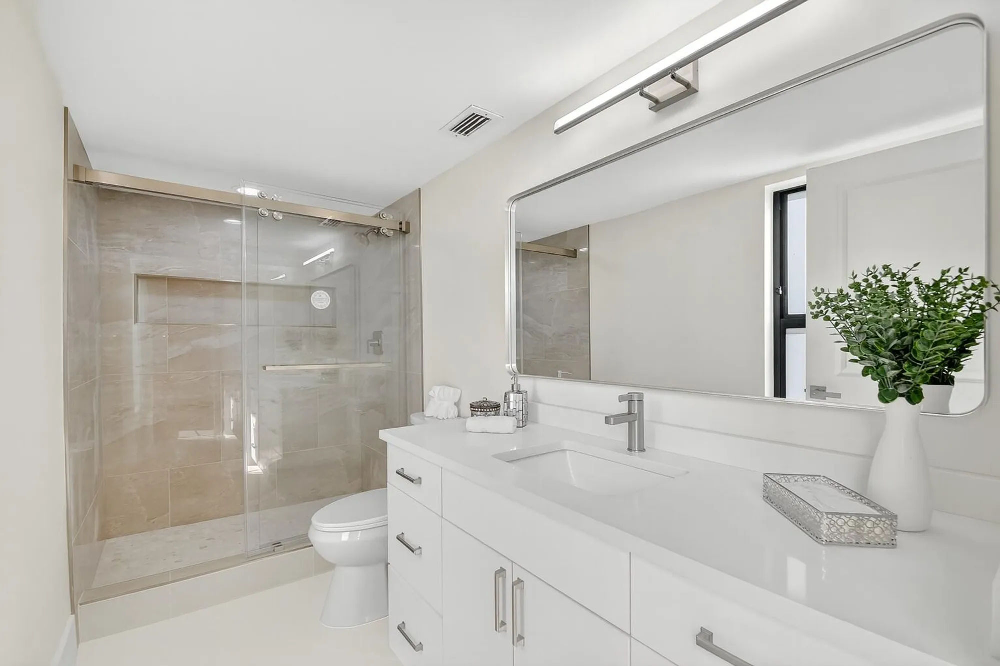 Property Slideshow image 11 of 47 | 7270 ashford pl 208, Delray Beach, FL, 33446