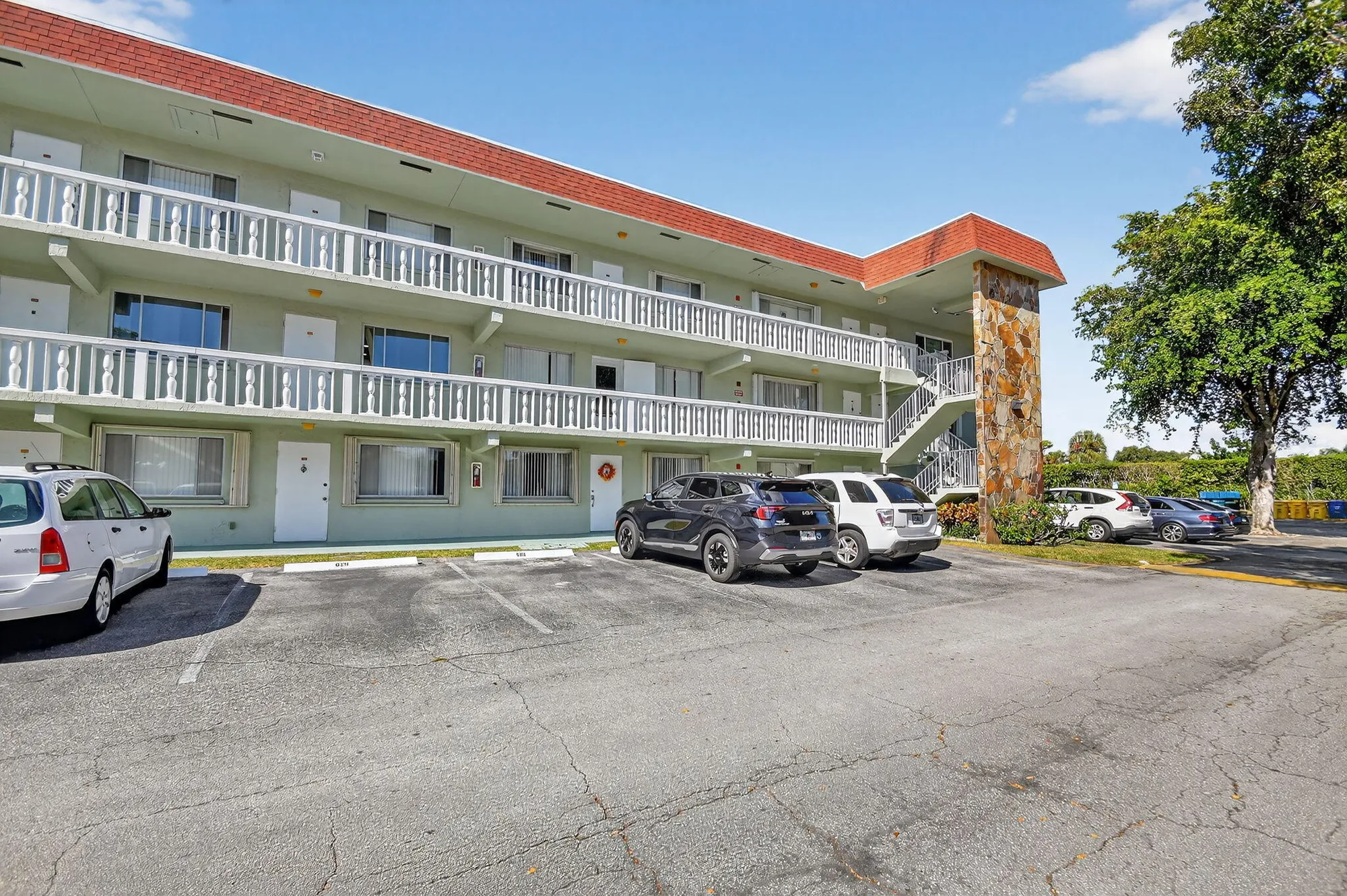 Property Slideshow image 35 of 38 | 3200 springdale blvd 217, Palm Springs, FL, 33461