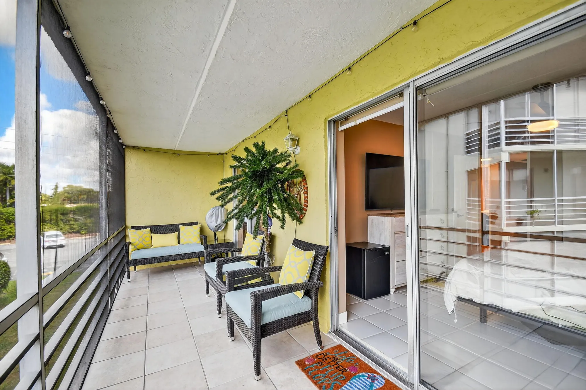 Property Slideshow image 27 of 38 | 3200 springdale blvd 217, Palm Springs, FL, 33461