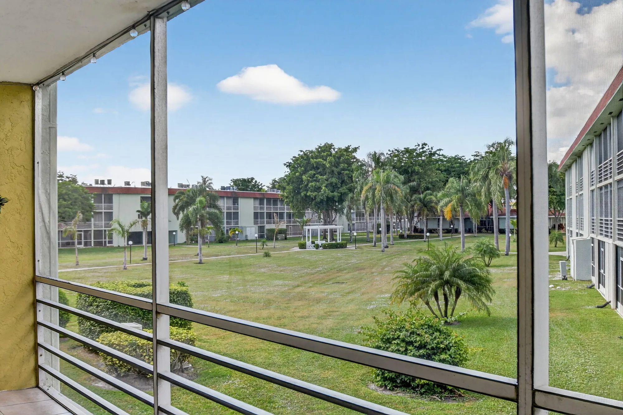 Property Slideshow image 30 of 38 | 3200 springdale blvd 217, Palm Springs, FL, 33461