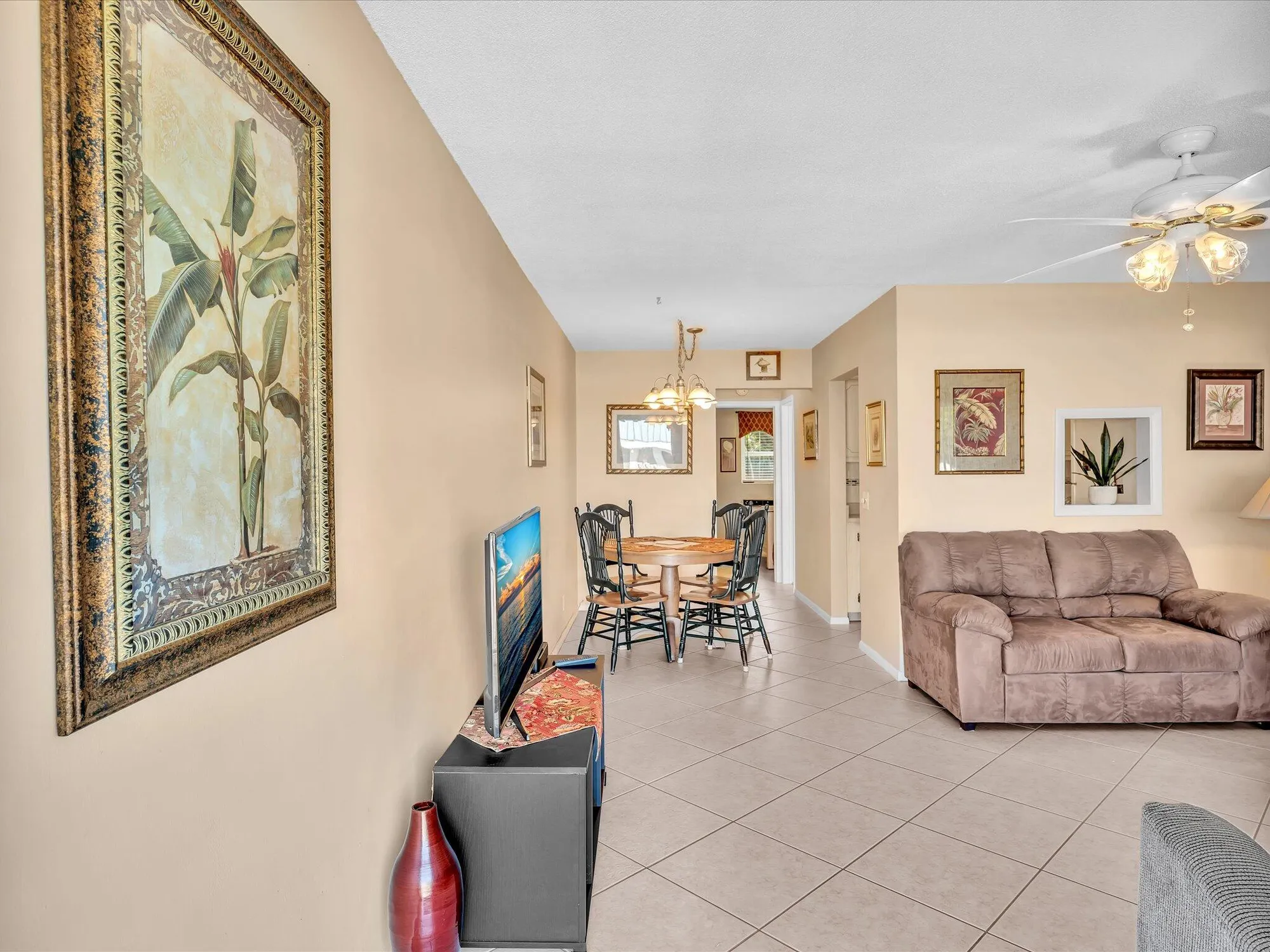 Property Slideshow image 3 of 55 | 2542 s federal hwy # 0190, Boynton Beach, FL, 33435